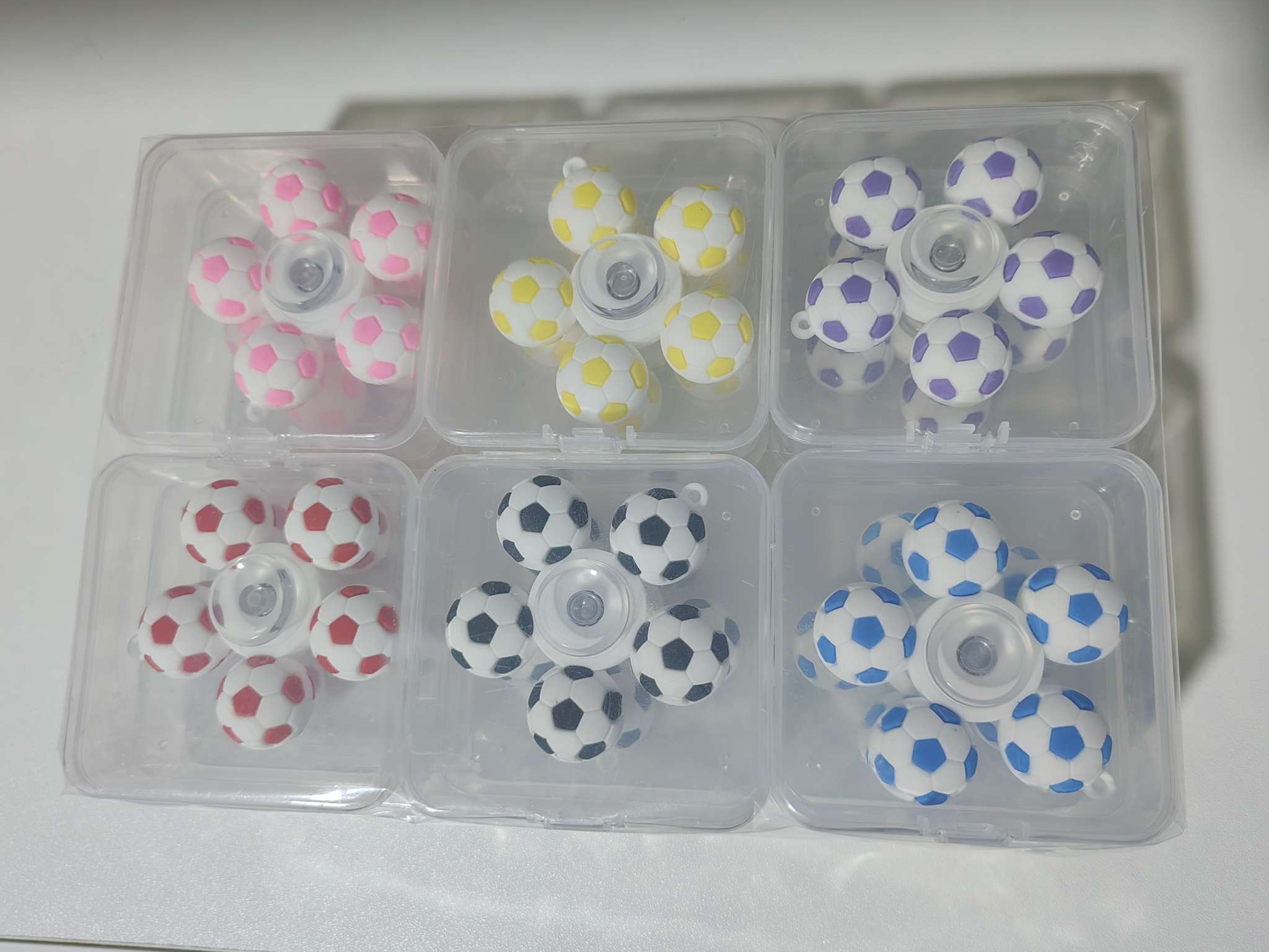 In 2025, new products such as gyroscopes, best-selling collectibles and trendy toys, are selling well details Picture