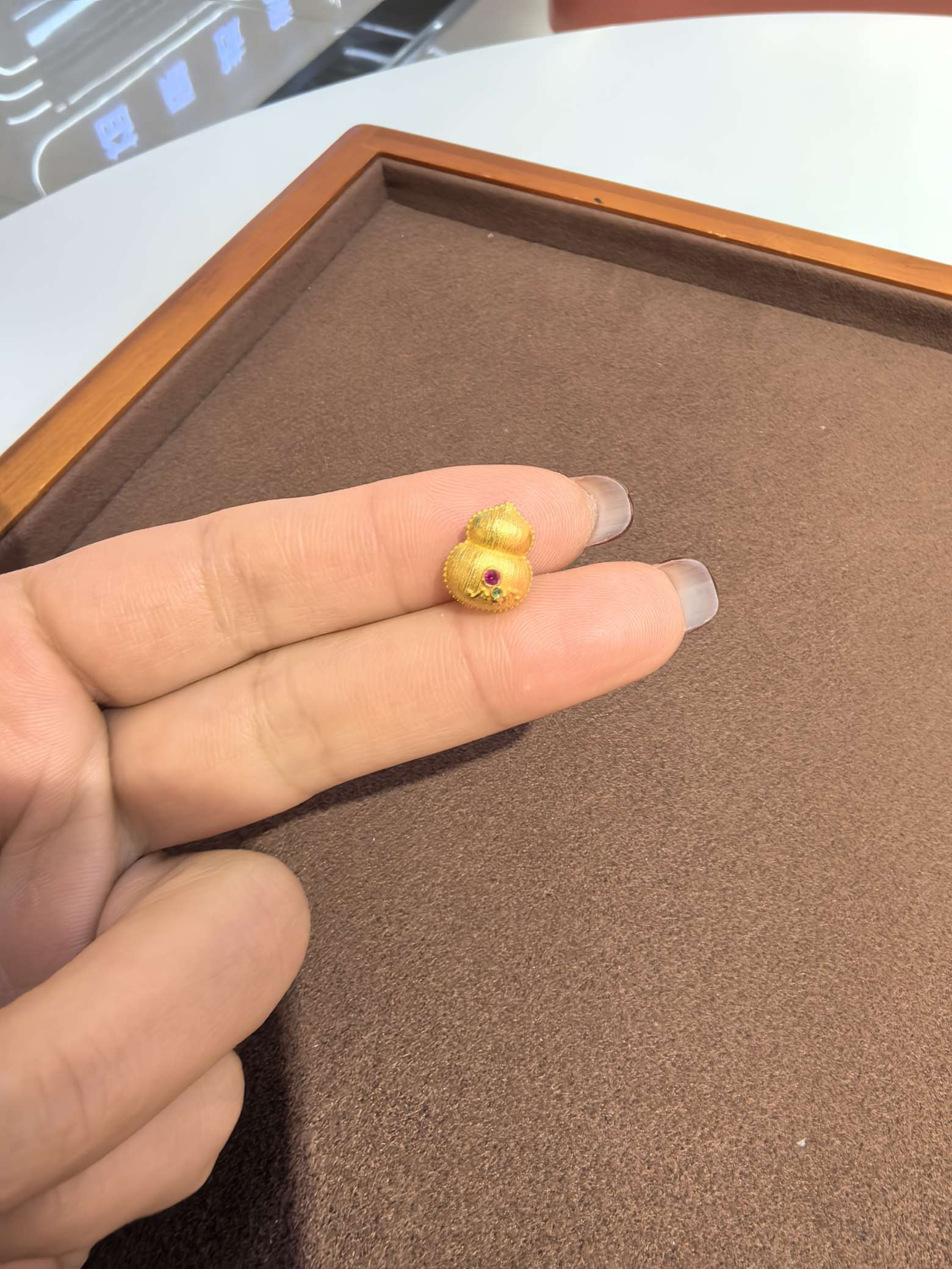 招财葫芦镂空配产品图