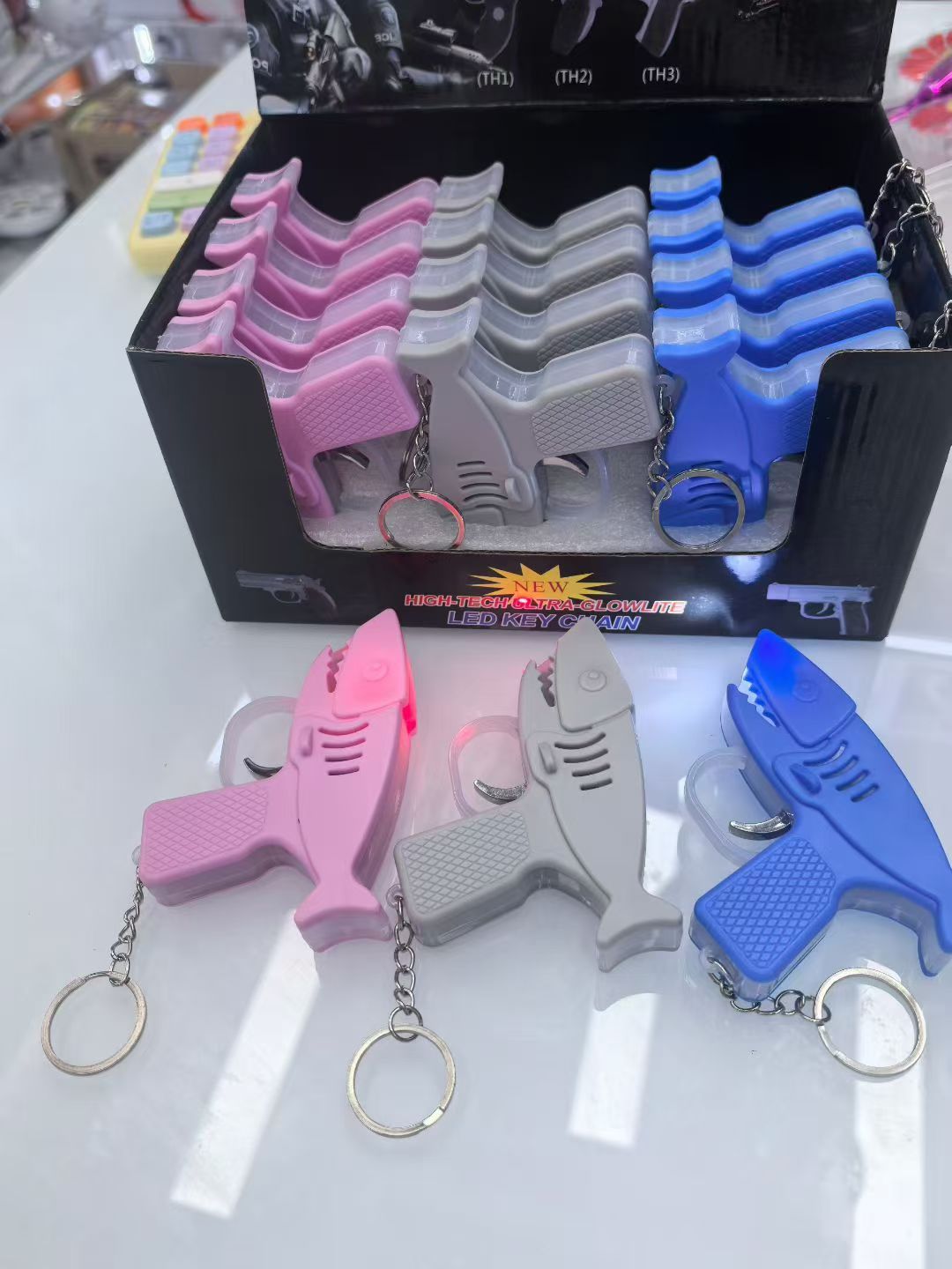 鲨鱼闪光枪，功能激光灯，，LED手电筒，闪光灯，外表彩色