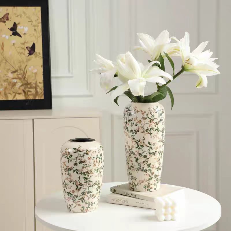 A painstakingly designed blue and white porcelain with a ceramic seal detail image 5