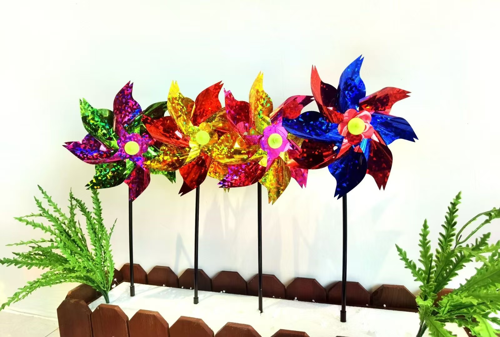 儿童玩具风车24玻璃碎风车，双佳玩具风车红紫色风车闪光炫彩风车景区玩具