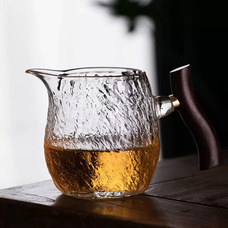 锤纹公道杯高档分茶器手柄木把茶具大容量日式加厚玻璃