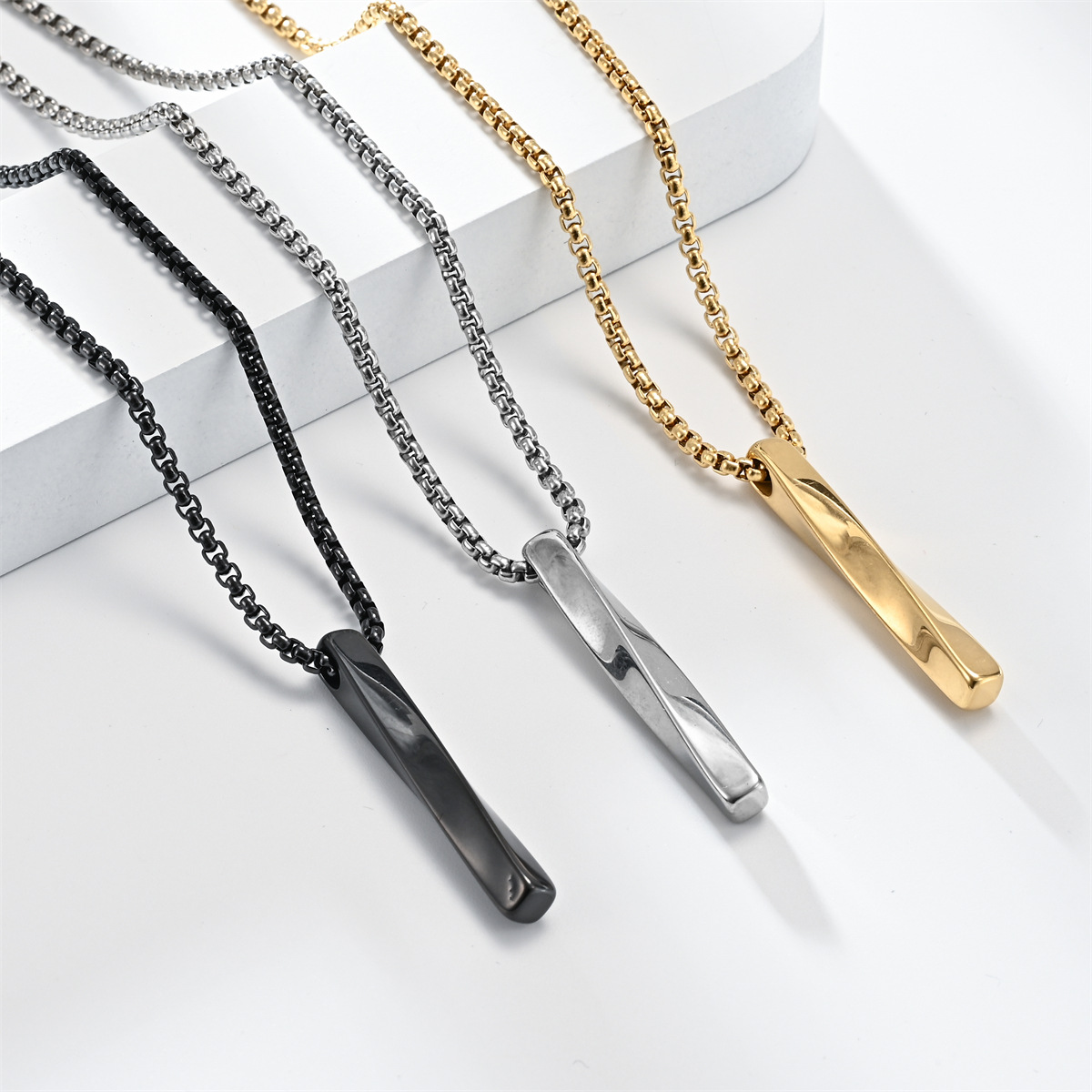 Cross-border exclusive new product creative twist stick long strip pendant necklace, source quality goods, source manufacturer, large quantity discounts, stainless steel necklace
