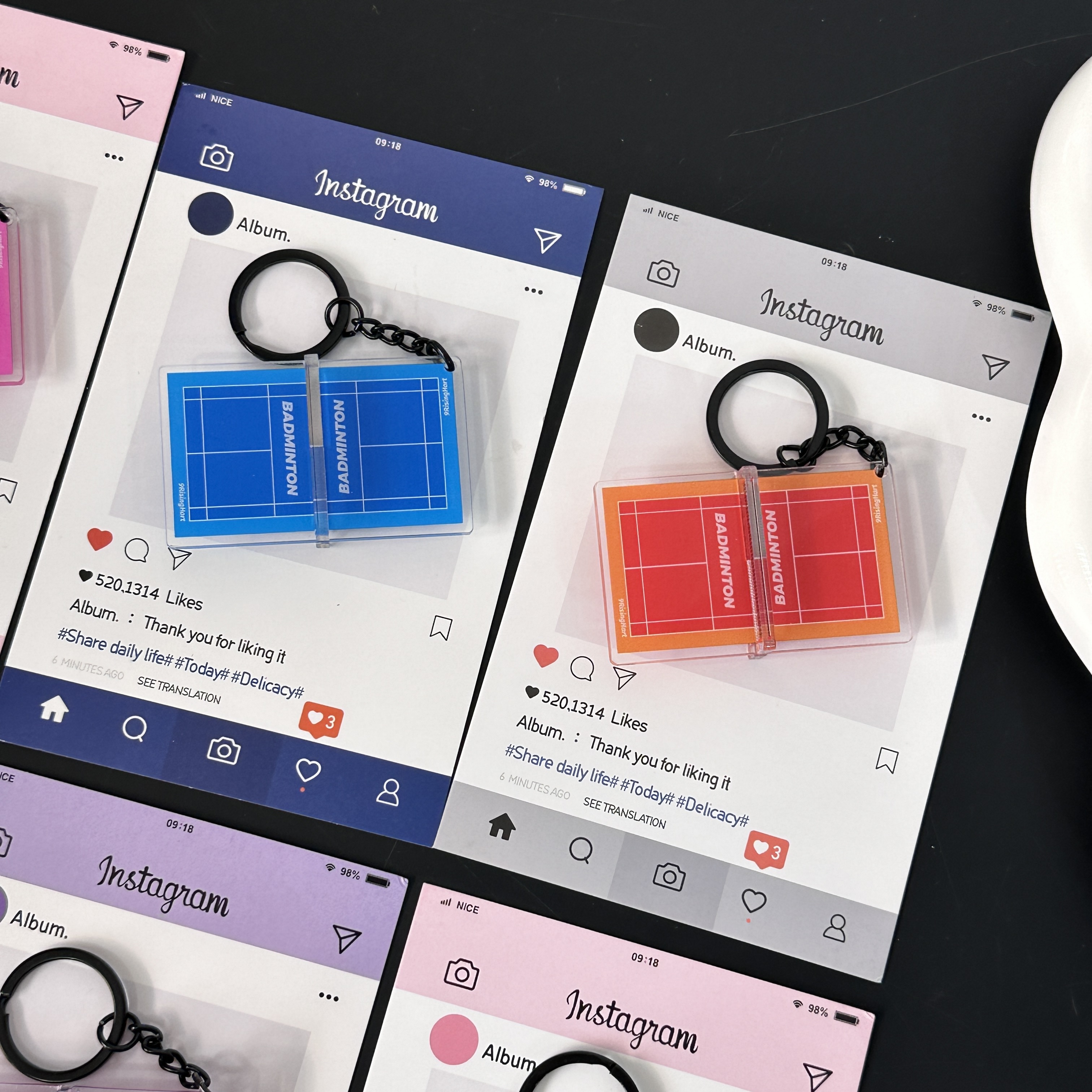 新款跨境立体羽毛球场文创礼品挂饰钥匙扣亚克力包包挂件运动饰品详情8