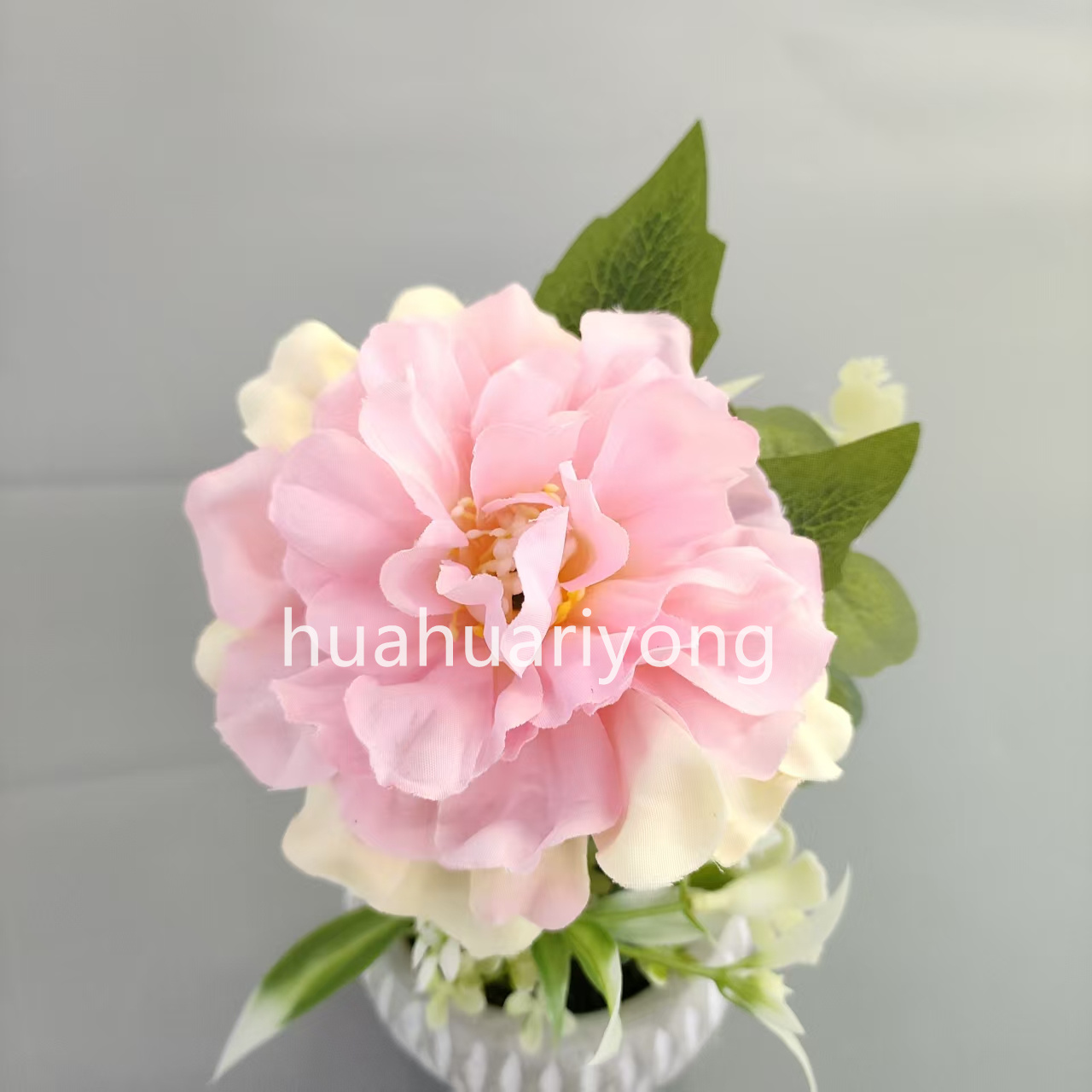 Ceramic pot hibiscus, artificial bonsai, artificial flowers, outdoor garden decoration, living room and dining room table ornaments Application Scenario
