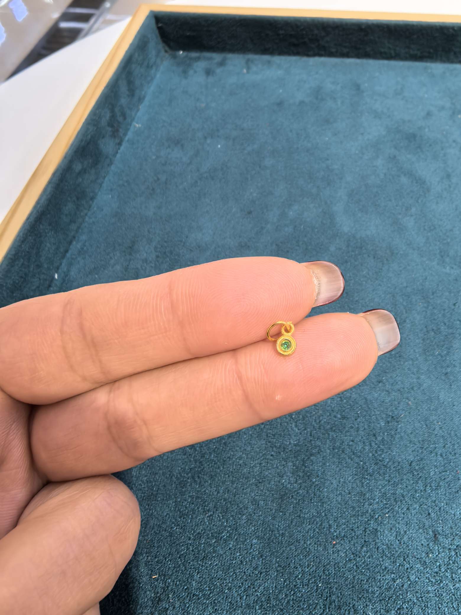 绿锆石圆盘小提溜