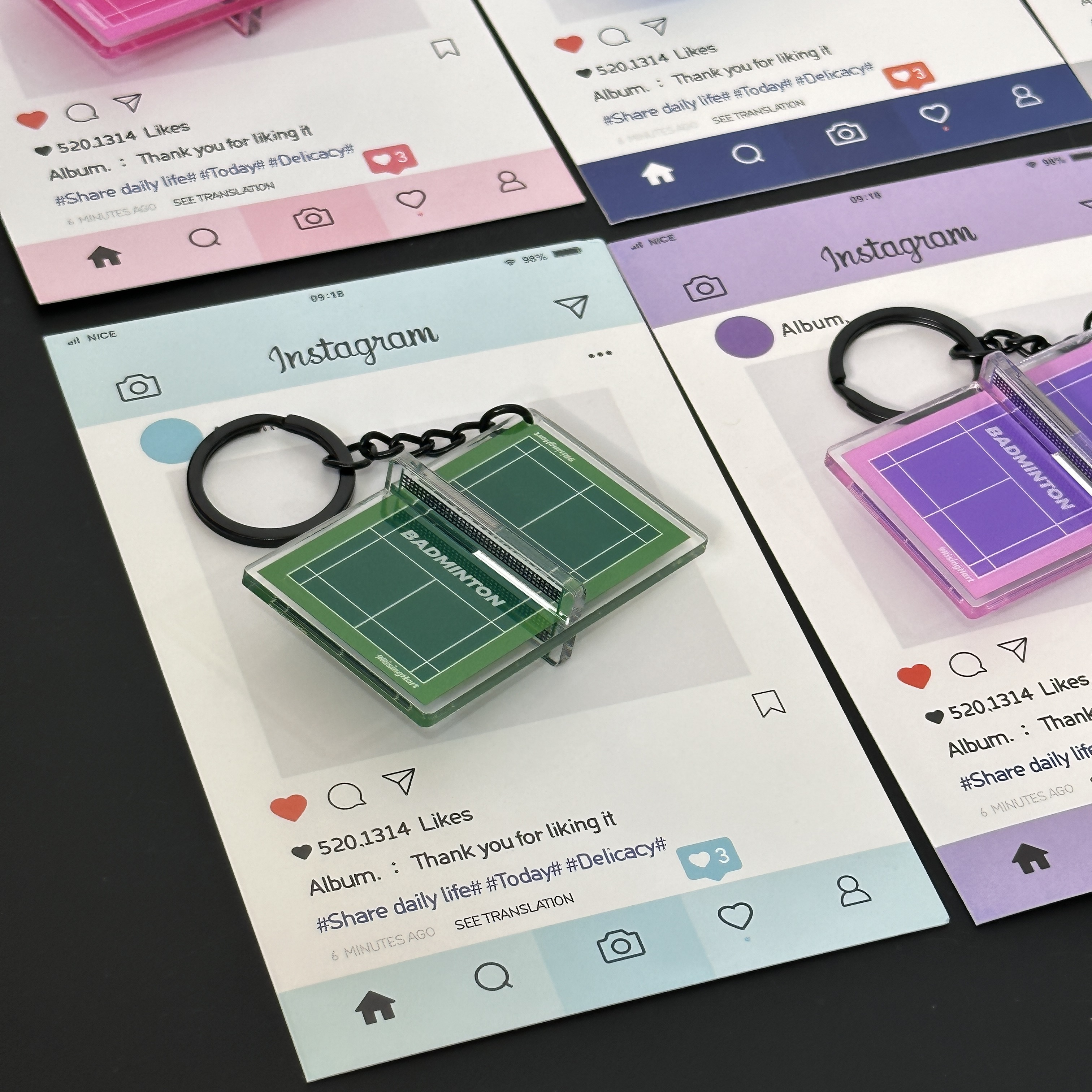 新款跨境立体羽毛球场文创礼品挂饰钥匙扣亚克力包包挂件运动饰品详情5