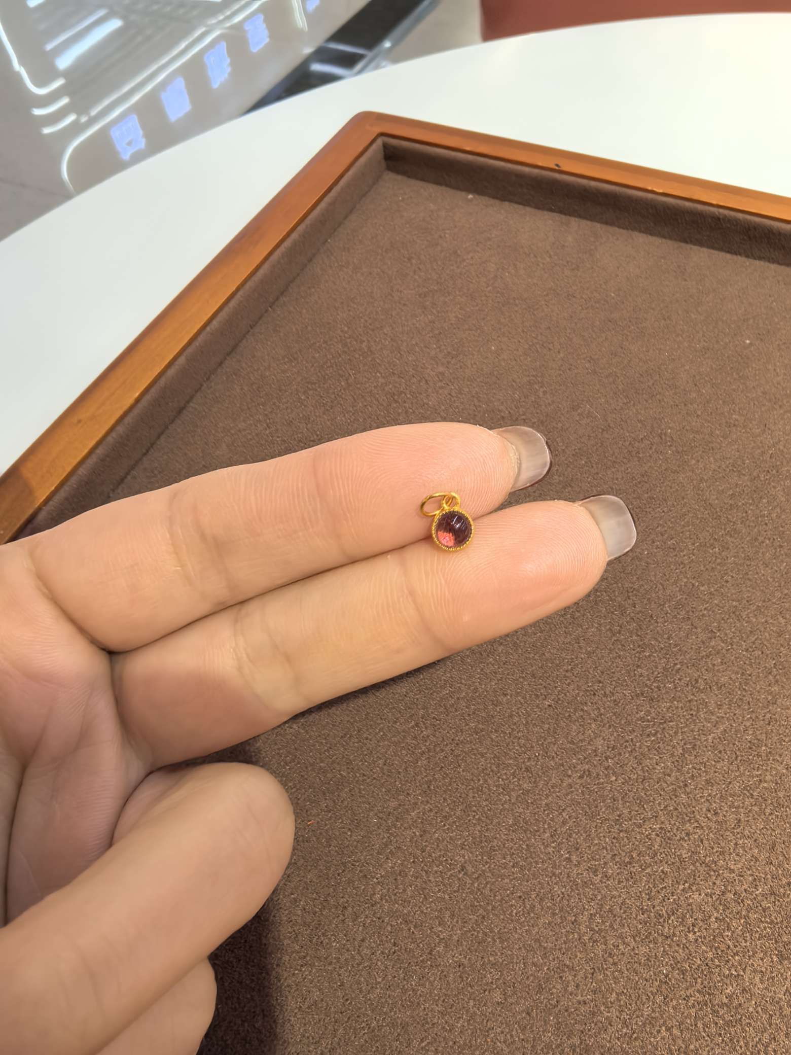 银紫乌鸦五条小圆牌提溜