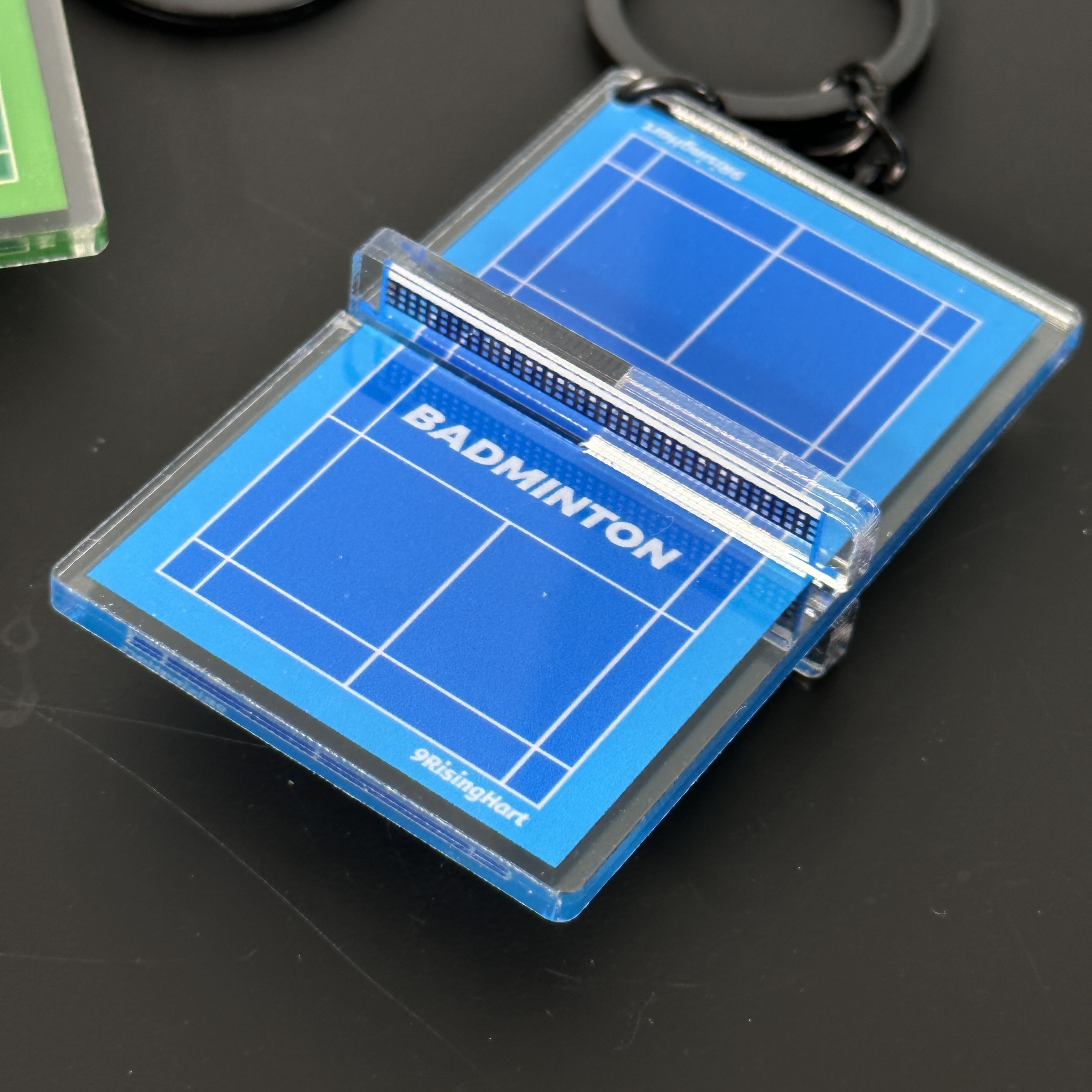新款跨境立体羽毛球场文创礼品挂饰钥匙扣亚克力包包挂件运动饰品详情图4