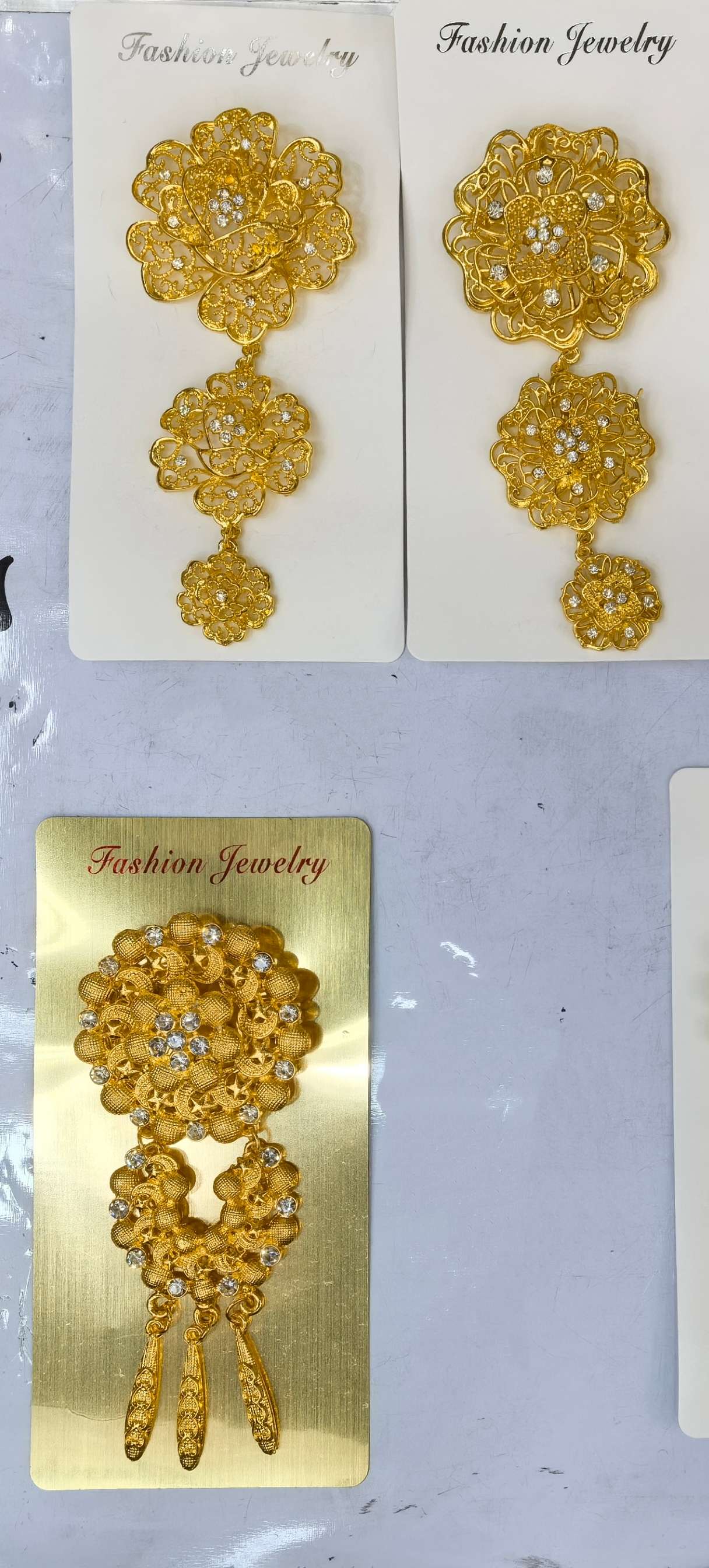 工艺胸针胸花头饰饰品衣饰胸花胸针丹桃款时尚百搭装饰品