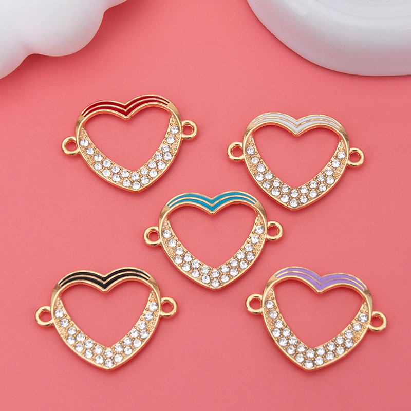 Wholesale of new creative jewelry diy accessories, double-hanging heart-shaped dot diamond necklaces, bracelets, pendants and small pendants details Picture