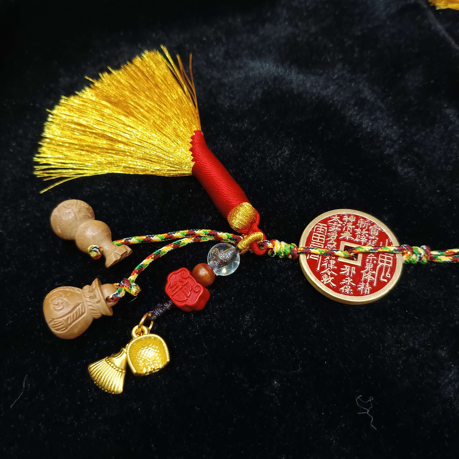 Zhonggong Craft Mountain Ghost Peach Wood Cinnabar Pendant detail image 2