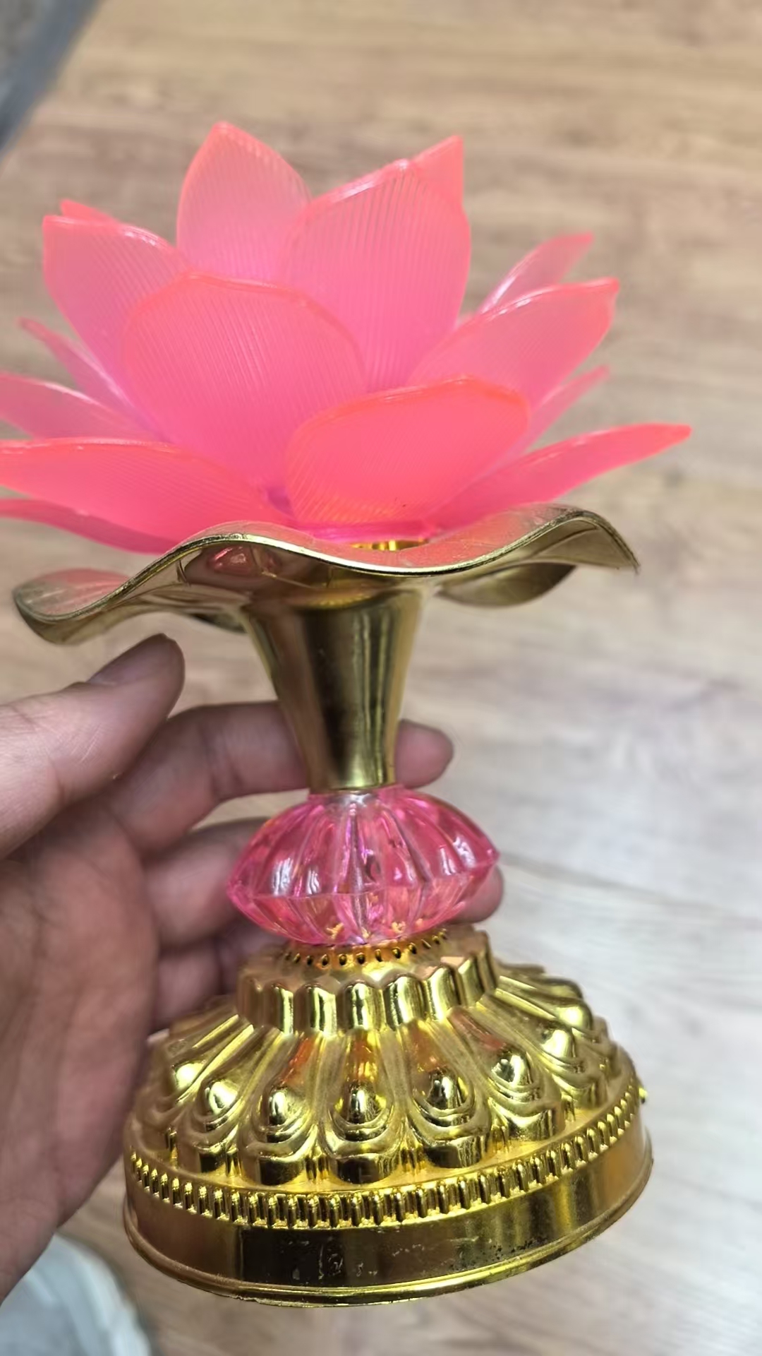 中间有灯莲花灯 粉色 龙成吉祥 C0004