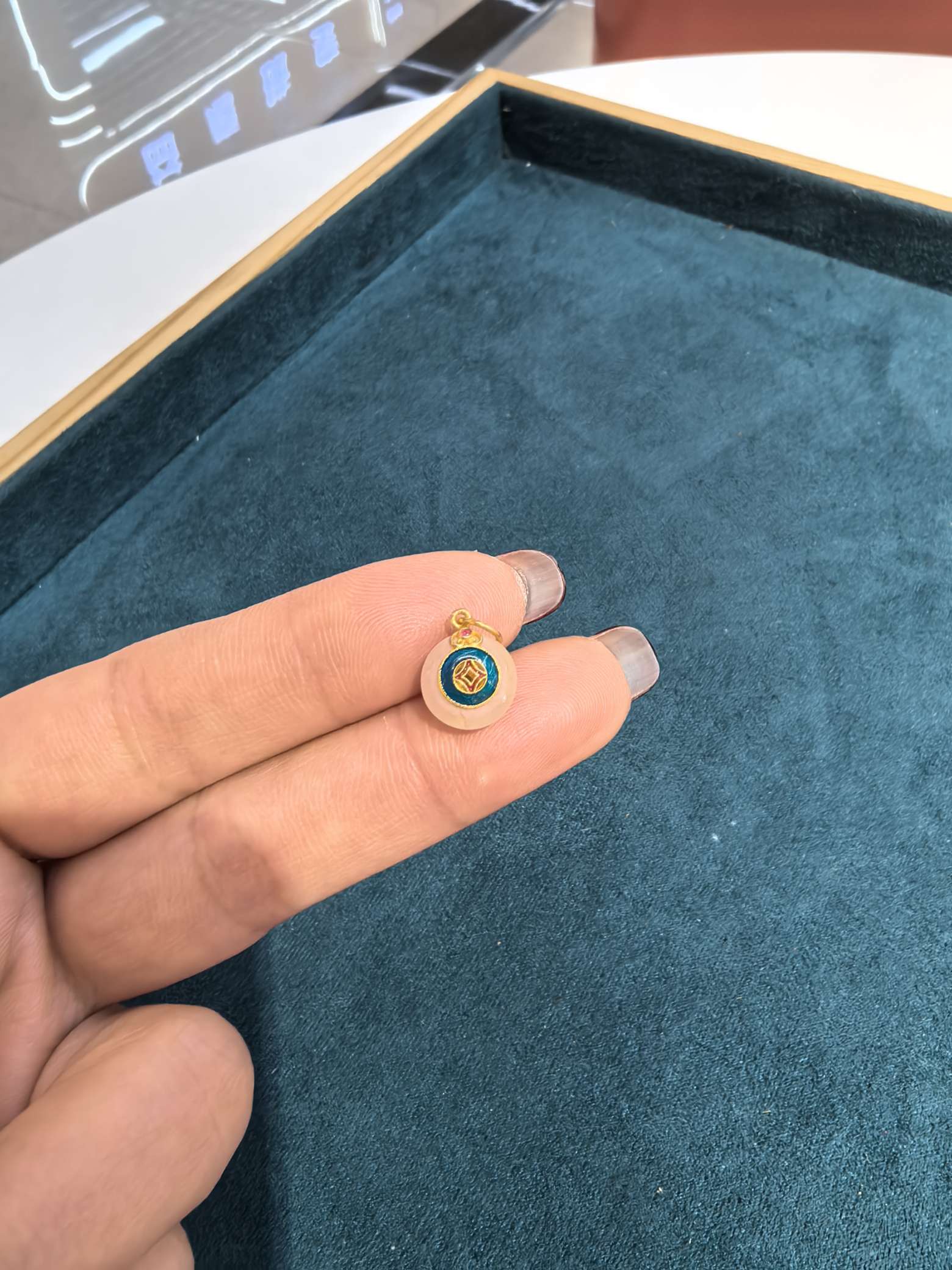 白水晶金钱币提溜