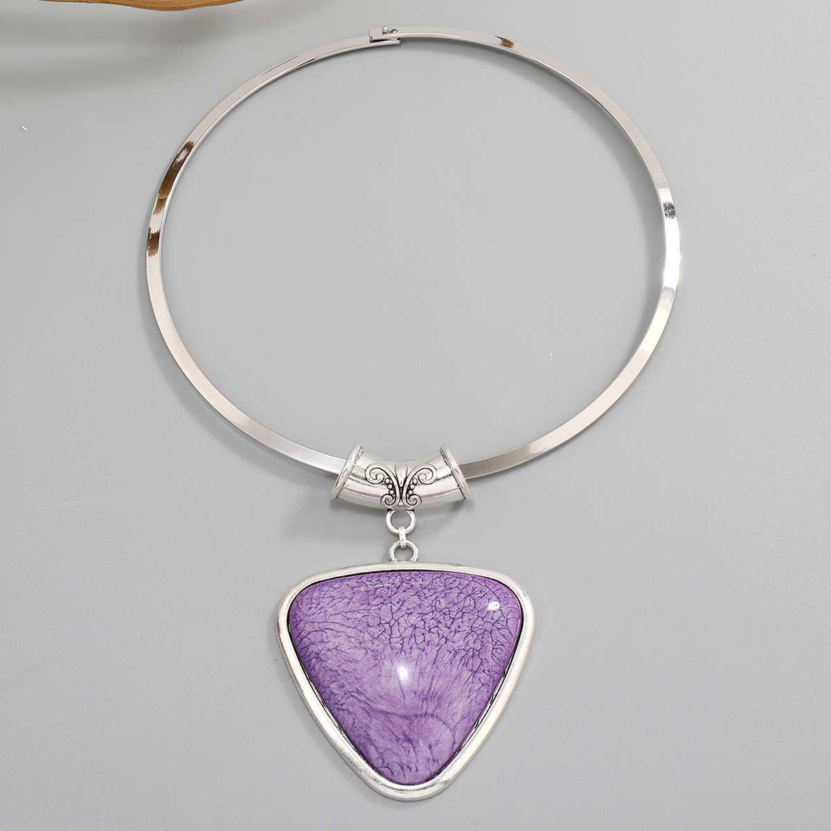 欧美复古波西米亚天然石淡雅紫色项链项链白底实物图