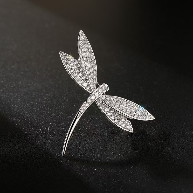 Full diamond dragonfly brooch for women, elegant and cute brooch, anti-exposure collar pin, cardigan suit corsage details Picture