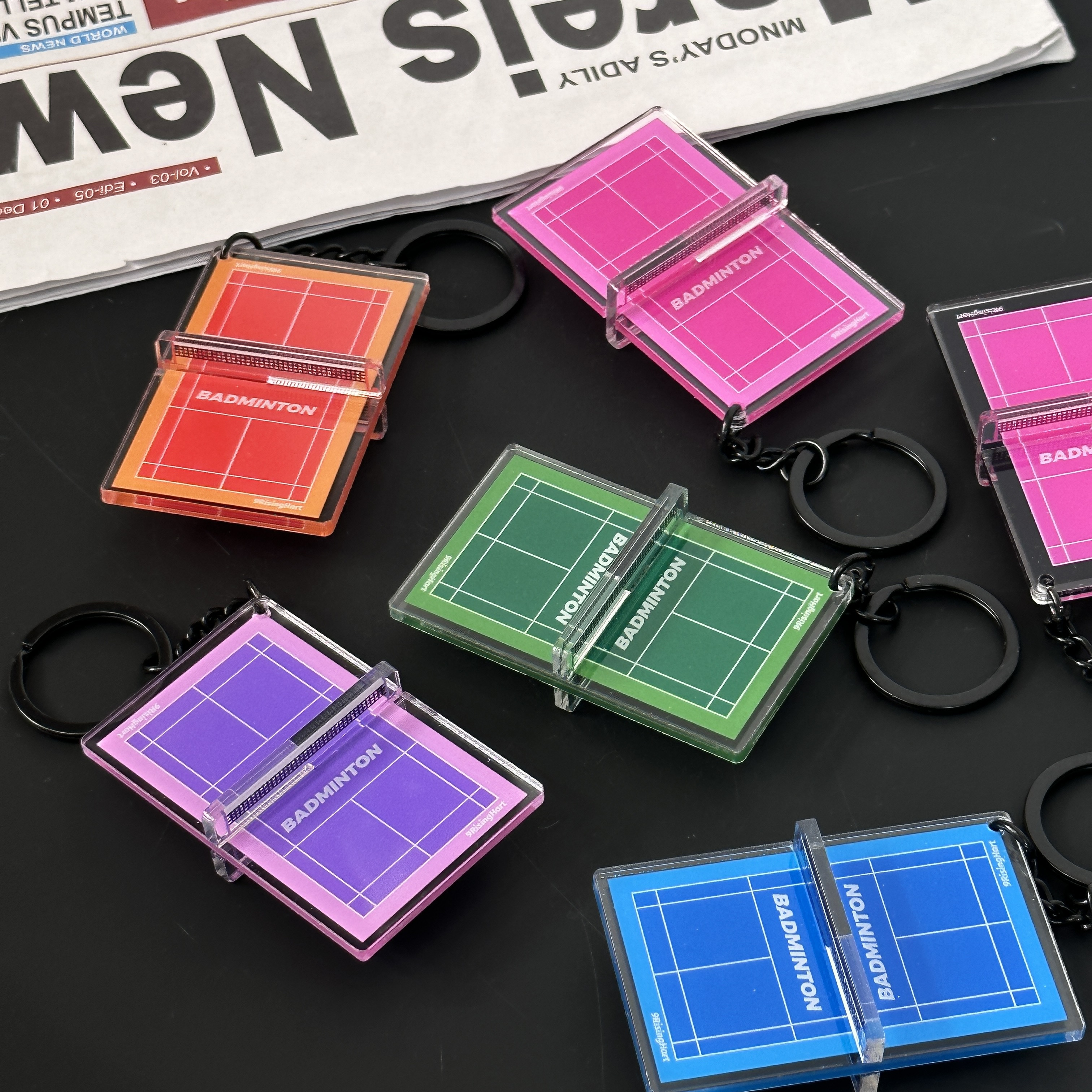 新款跨境立体羽毛球场文创礼品挂饰钥匙扣亚克力包包挂件运动饰品详情2