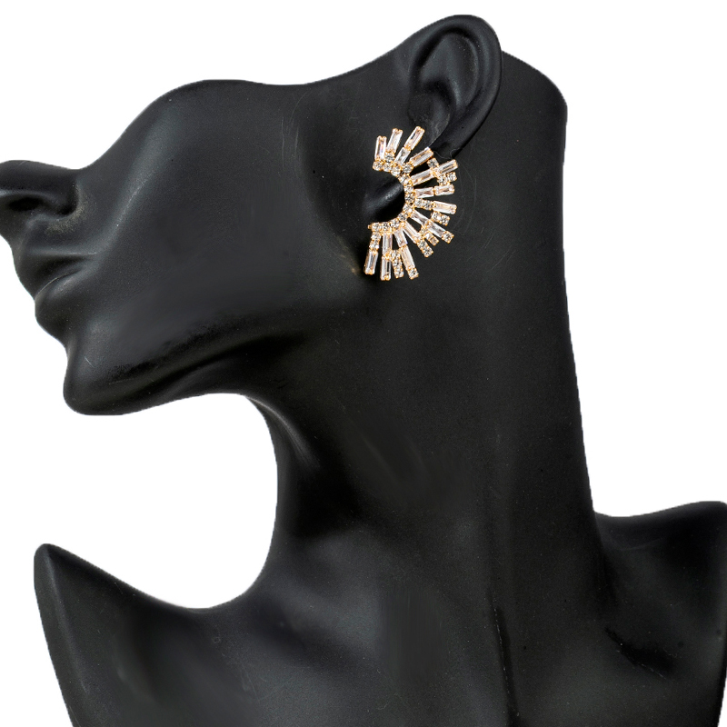 Cross-border European and American C-shaped zircon stud Earrings, feminine rhinestone sunflower earrings, luxurious design, versatile diamond-encrusted jewelry Earrings thumbnail