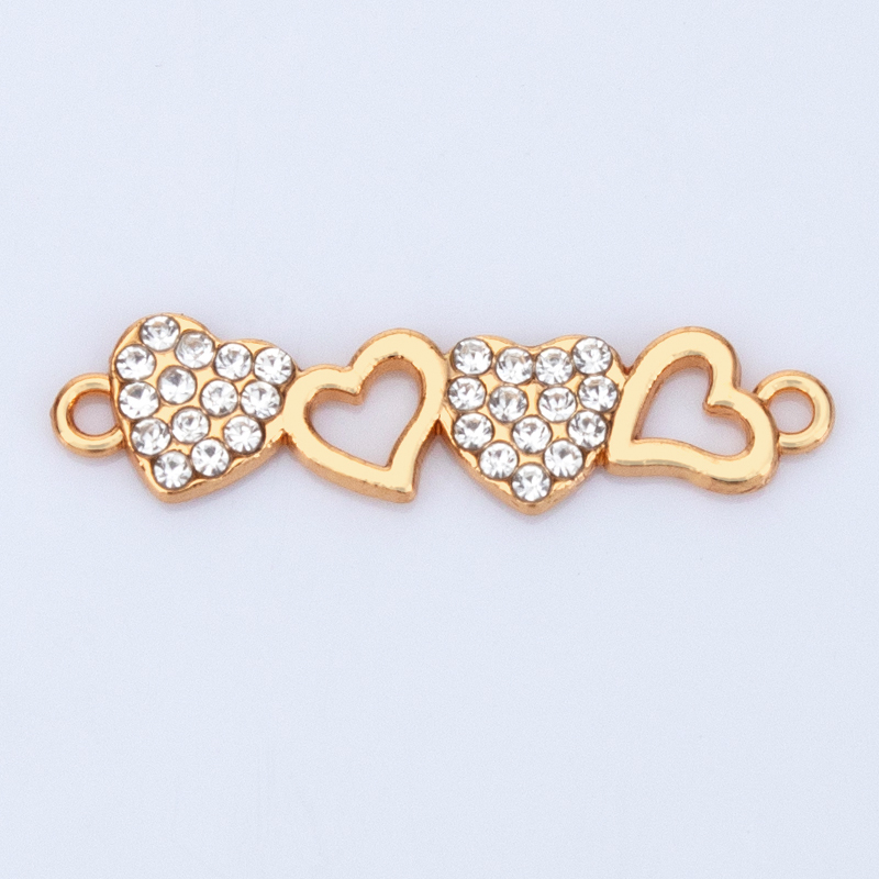 New diy creative jewelry accessories, heart-shaped necklaces, bracelets, pendants and small pendants wholesale Item Picture