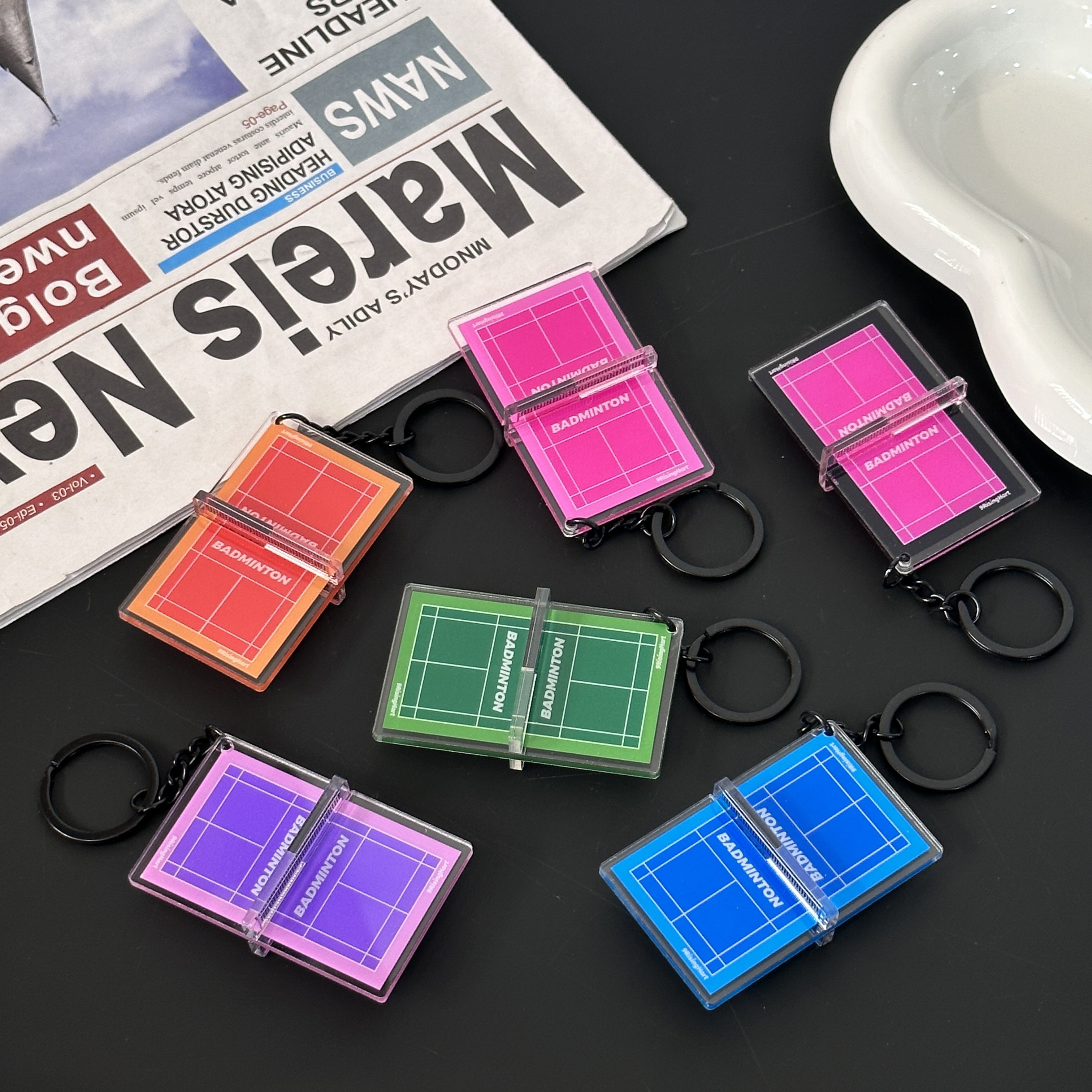 新款跨境立体羽毛球场文创礼品挂饰钥匙扣亚克力包包挂件运动饰品