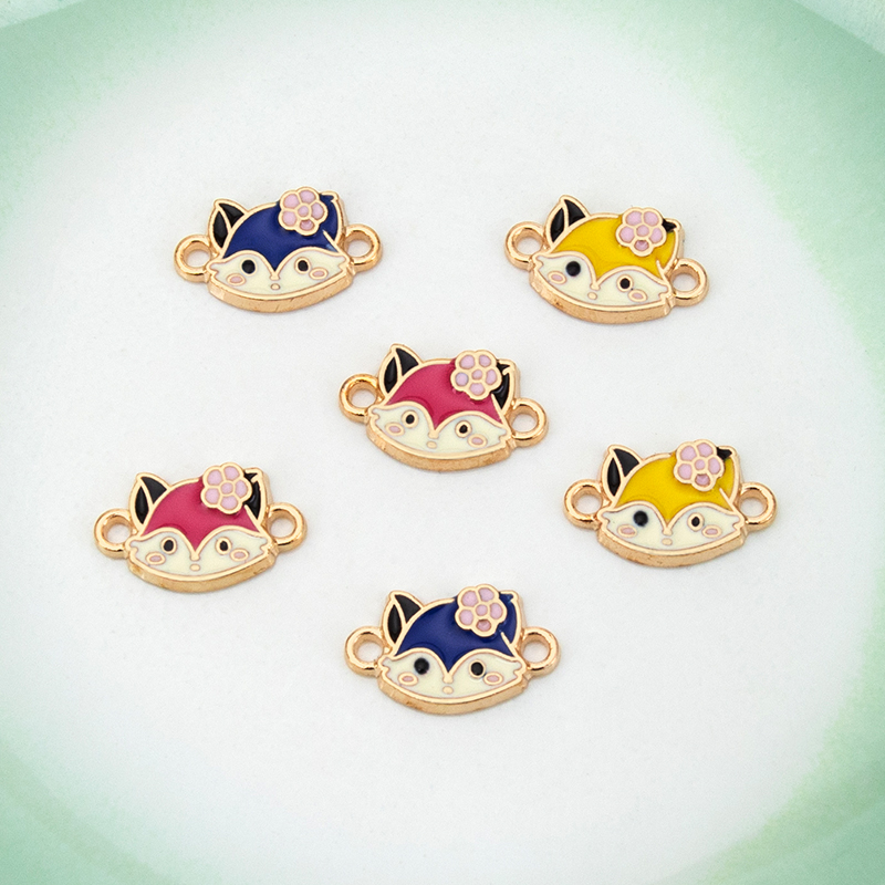 Wholesale of creative diy accessories, new cartoon cute little cat oil-dripping necklaces, bracelets, pendants and small pendants Wholesale of creative diy accessories, new cartoon cute little cat oil-dripping necklaces, bracelets, pendants and small pendants