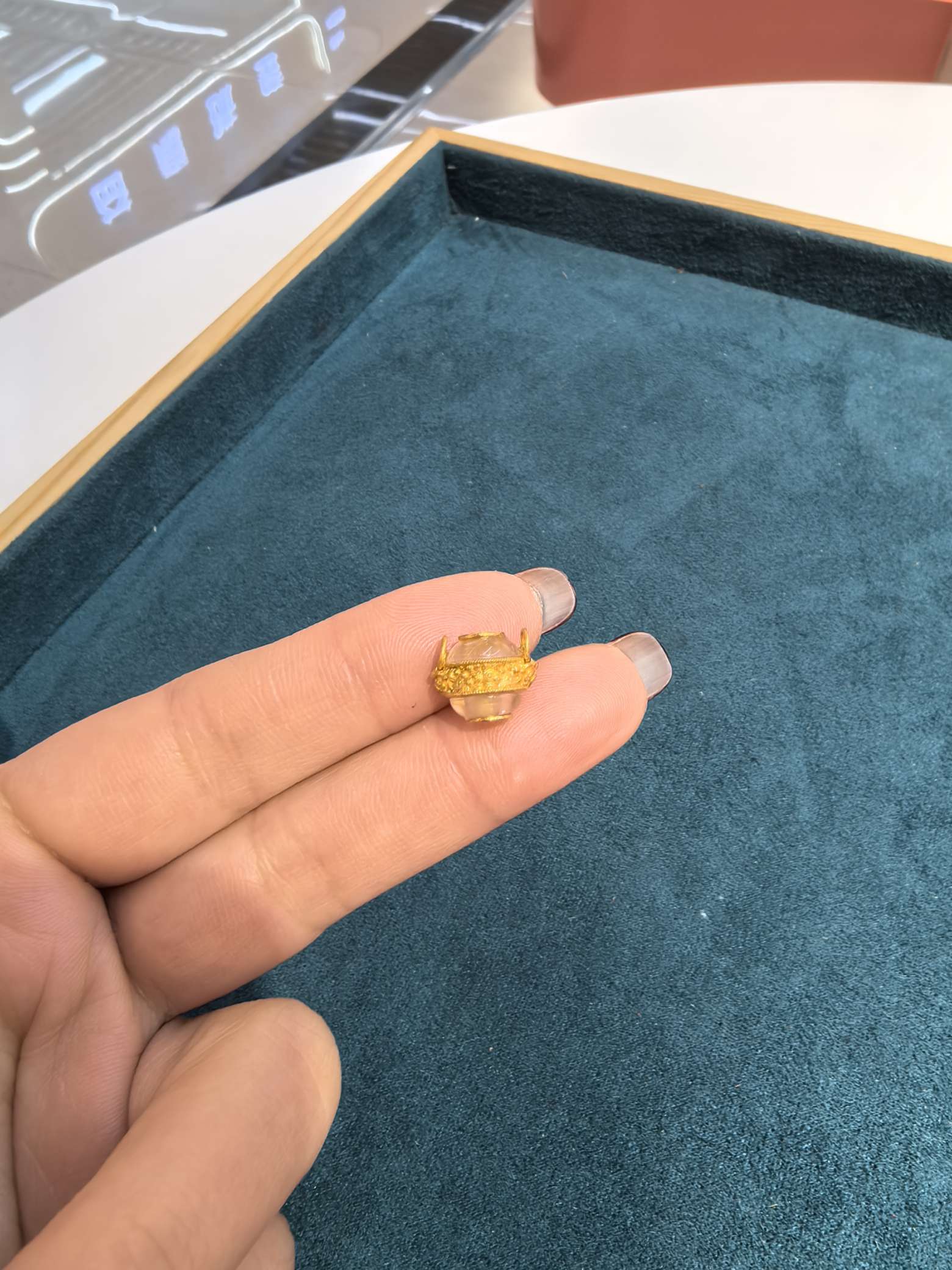 水沫玉貔貅双环隔珠