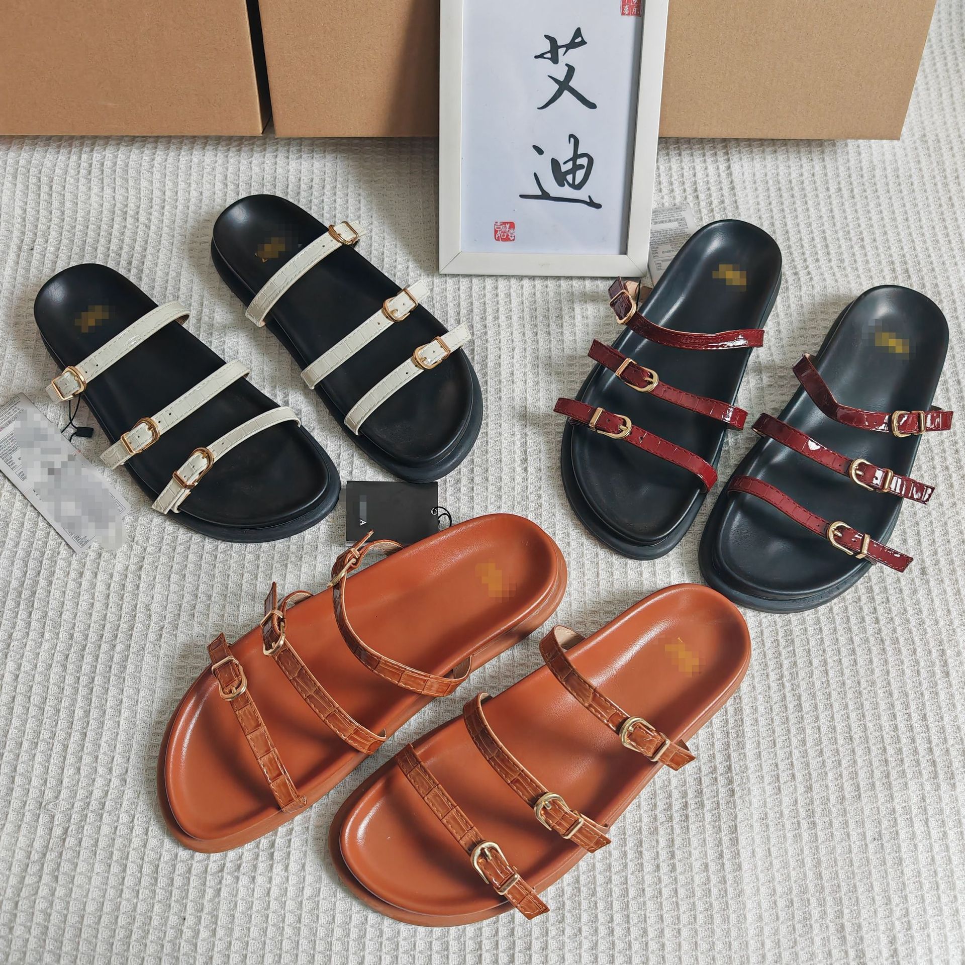 Factory wholesale ZA original order foreign trade new style shoes, three-button slippers, fashionable and versatile thick-soled sandals slippers full figure