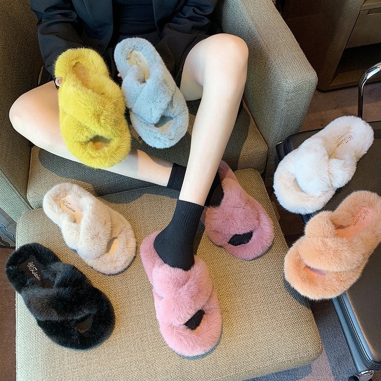 Cross-wool slippers for women's outerwear 2025 autumn/Winter new thick-soled warm one-line slippers for lazy women, thickened slippers for women full figure