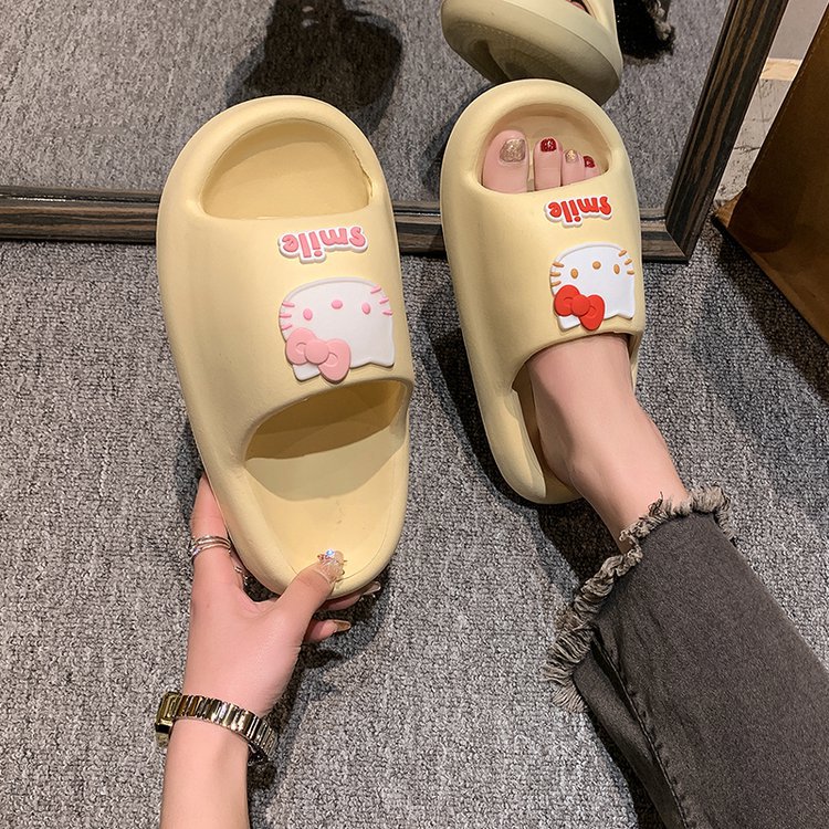 Cartoon KT Cat Summer Home slippers Women's fashion soft-soled EVA poop feel bathroom cool slippers wholesale cross-border Application Scenario