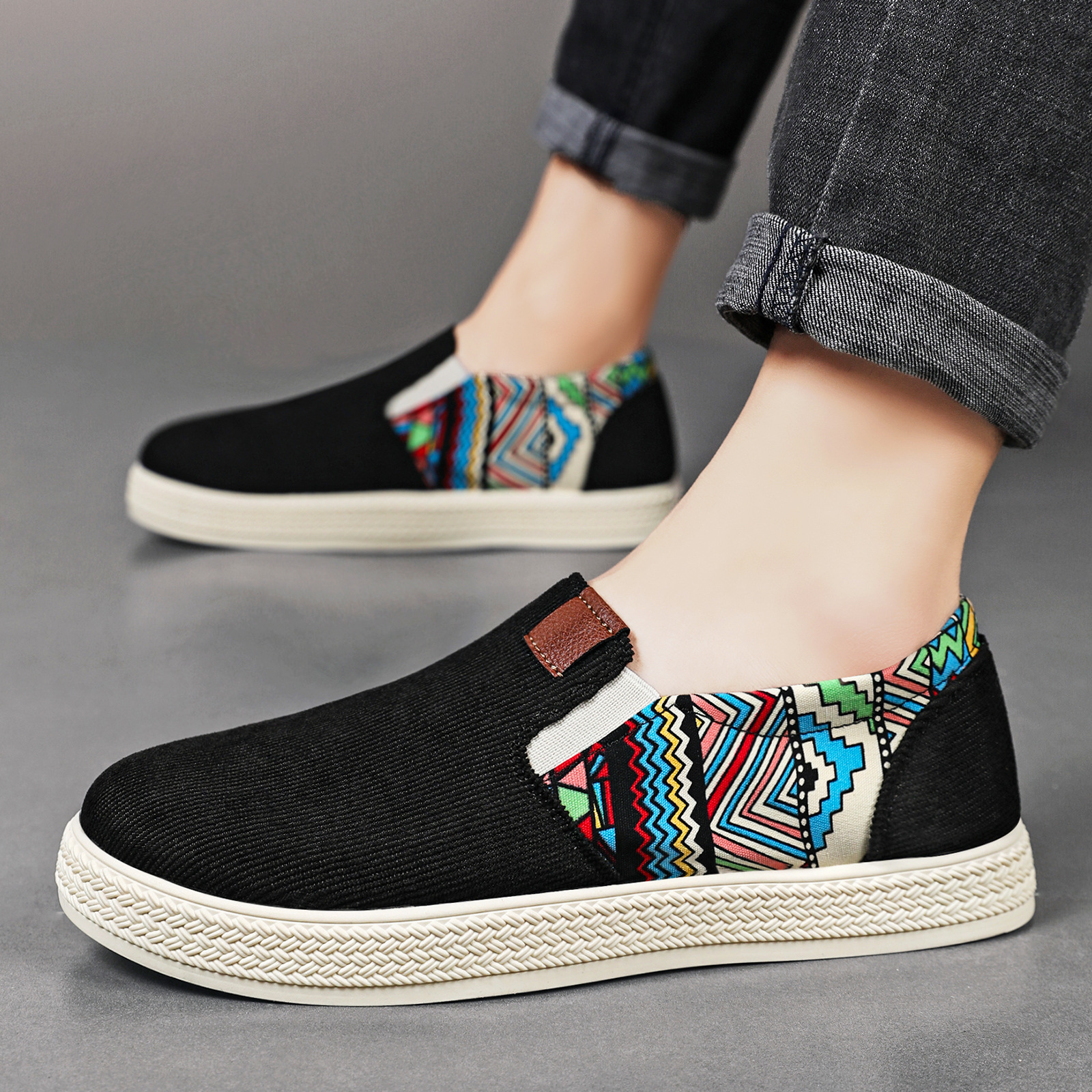 In autumn, the old Beijing men's cloth shoes are breathable canvas shoes. They are casual men's single shoes with a ethnic style and trendy men's cloth shoes Specification drawing