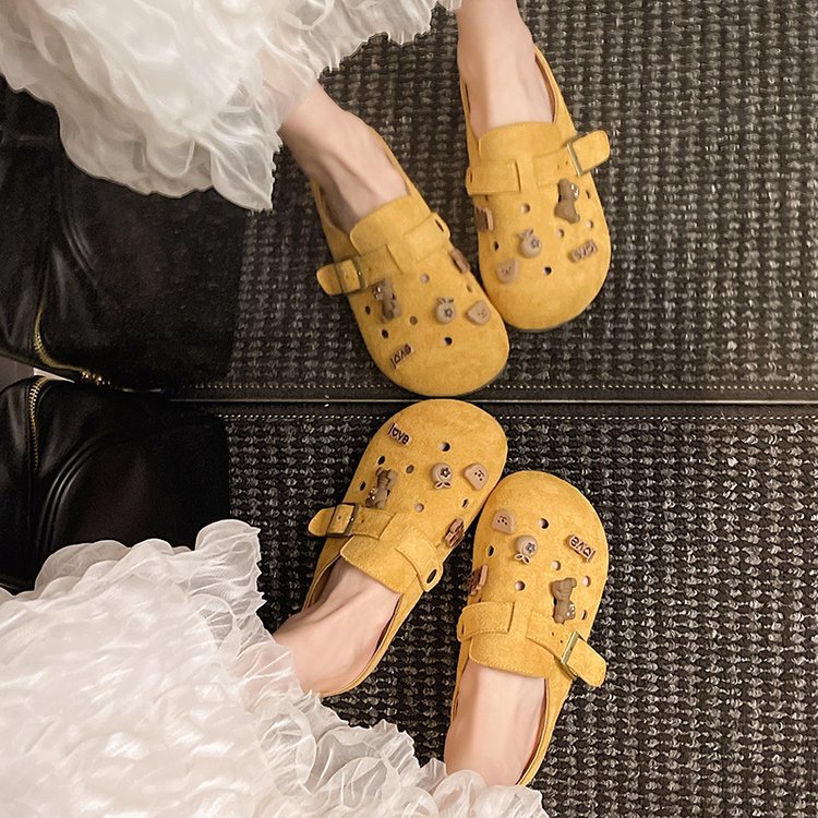Retro Boken shoes for women with soft soles, 2025 new spring/Summer casual and versatile, cute hole head Boken half-slippers details Picture