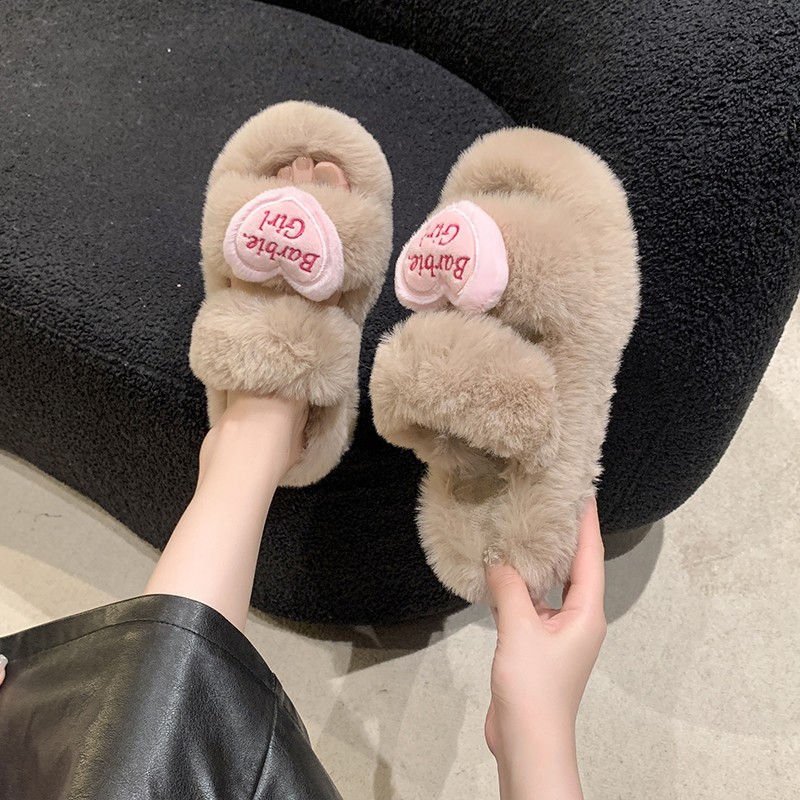Heart-shaped accessories: Fluffy slippers for women's outerwear 2025 Autumn/Winter new style Sweet girls' home double-bar plush cotton slippers Application Scenario