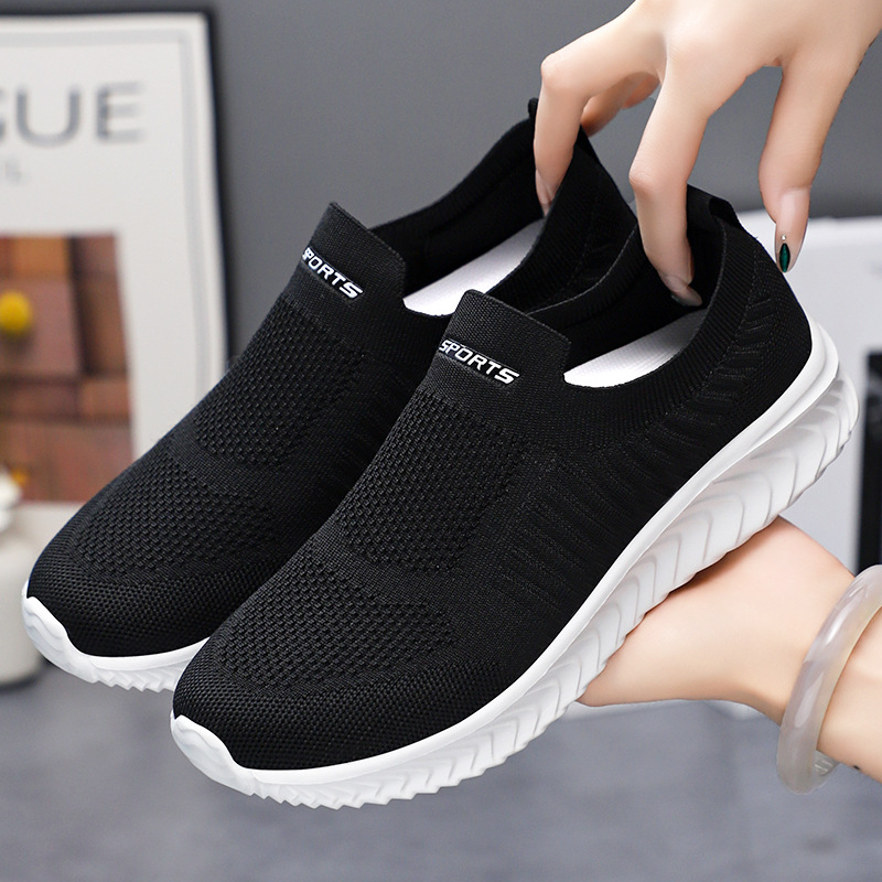 Women's shoes are versatile. New autumn cross-border mesh breathable single shoes that won't make your feet feel stuffy. Casual shoes. You can wear mom shoes on one foot details Picture