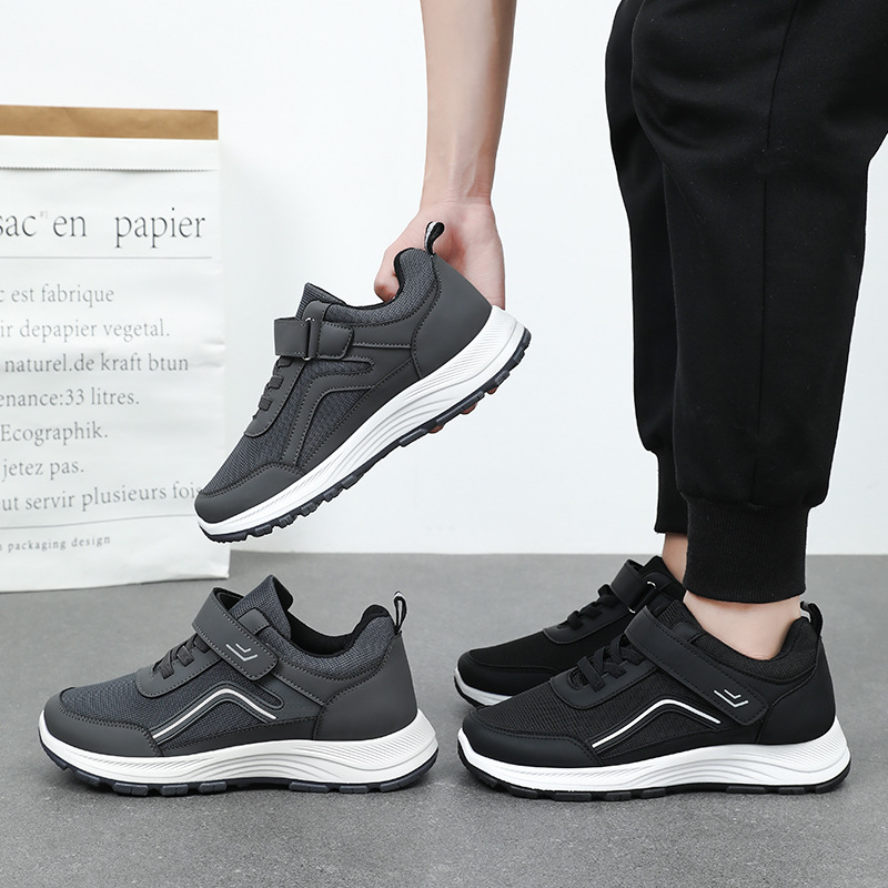 Autumn and winter men's walking shoes, elderly dad shoes, anti-slip soft-soled, lightweight, comfortable and casual sports shoes, senior shoes distribution Application Scenario