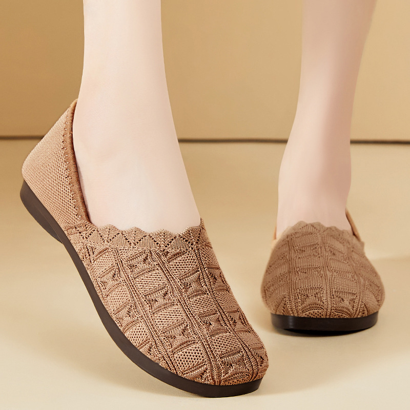 This is a new autumn casual single shoe for women. You can wear it on your mother's foot. It's a cross-border hair-making soft sole that doesn't cause fatigue and is breathable Specification drawing