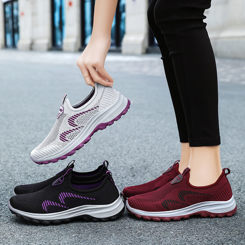 Women's shoes, versatile autumn new style casual sports shoes for middle-aged and elderly people, old Beijing walking shoes, mom shoes sent on behalf Specification drawing