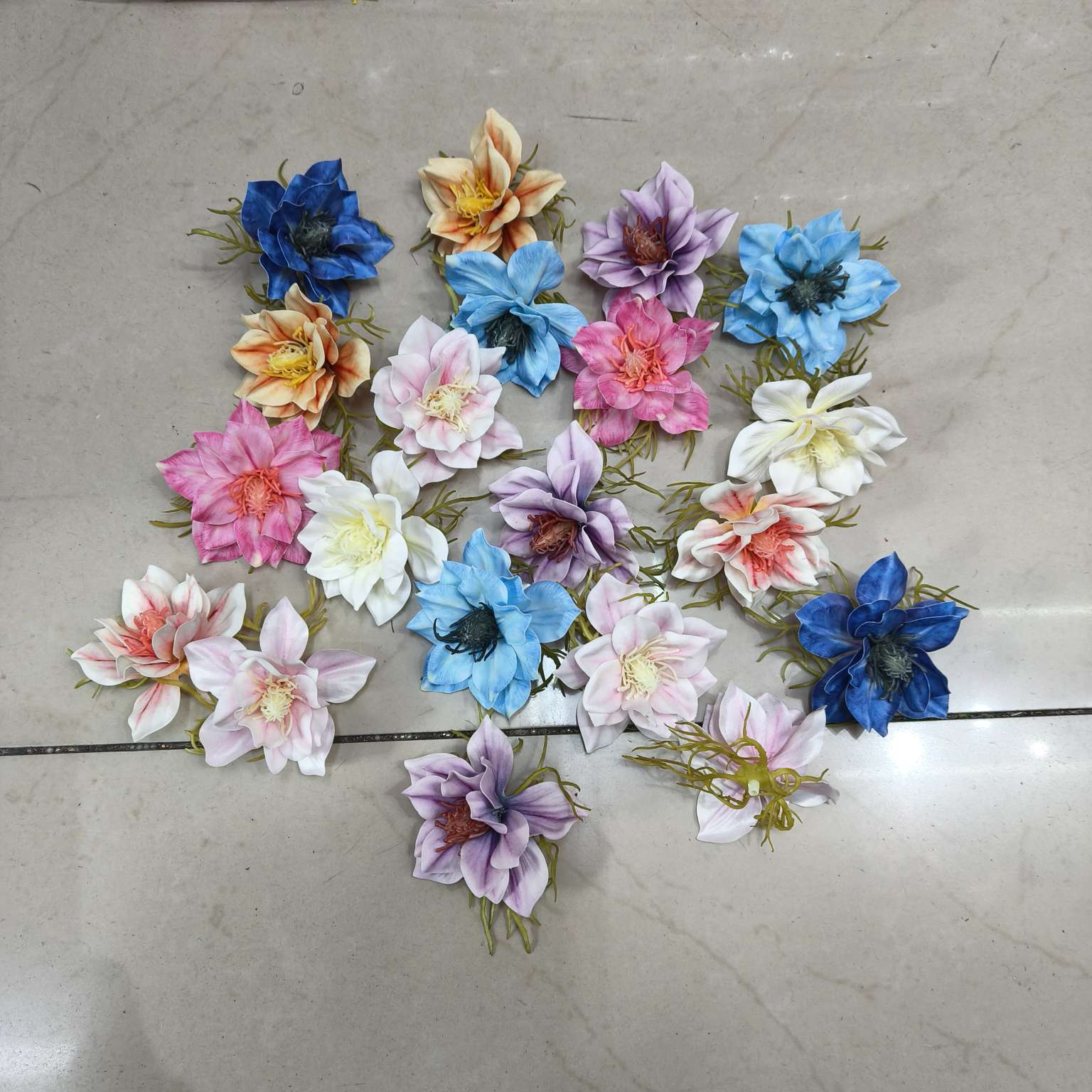 Simulated handicrafts: Spring garden, plastic petals, simulated flowers, silicone artificial flowers details Picture