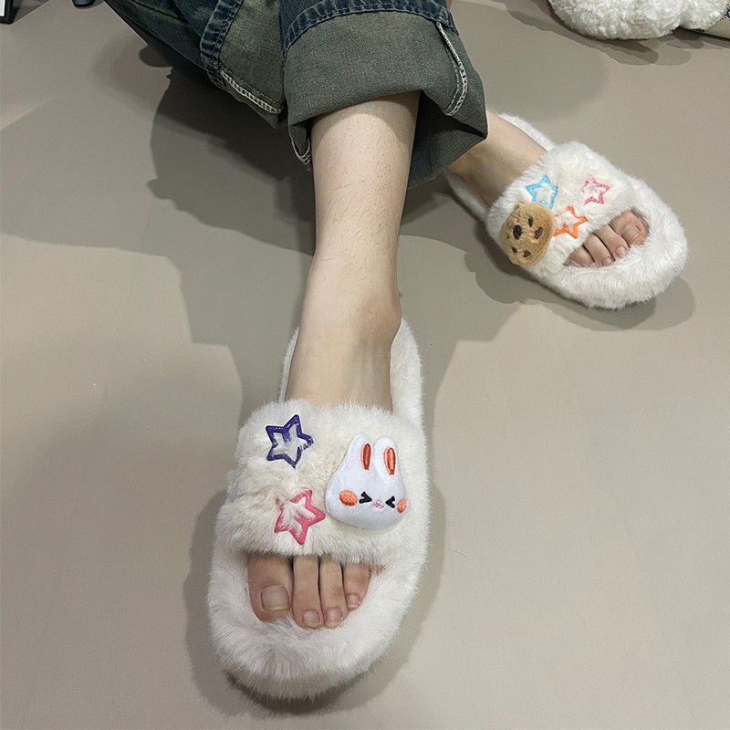 Cute and girlish thick-soled furry slippers for women to wear outside 2025 autumn/winter new style, Star Home Warm plush slippers Application Scenario
