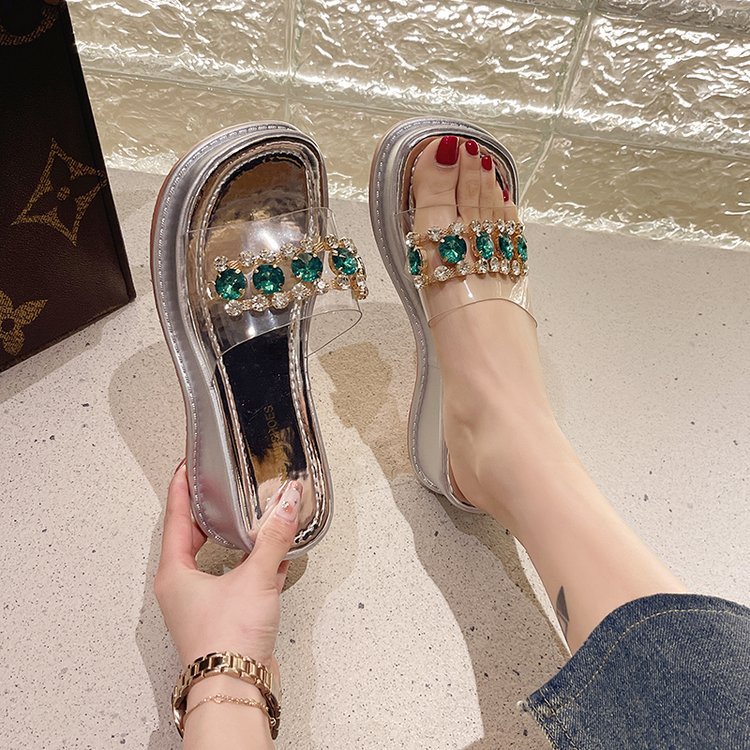 Summer 2025 thick-soled slippers, square head one-line casual, fashionable and versatile beach cool slippers, water diamond crystal slippers details Picture