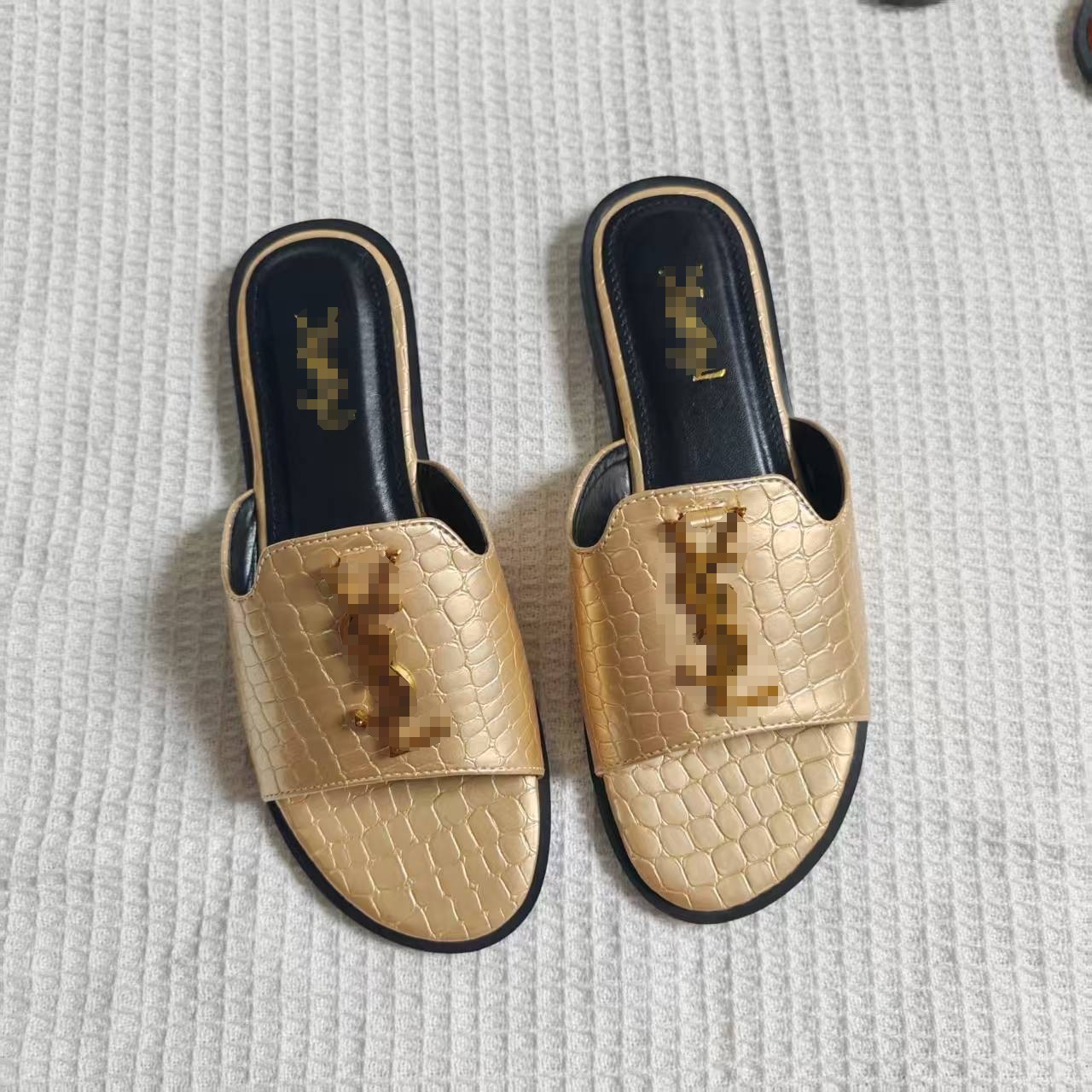 Eddy Shoes International Station's best-selling YS flat shoes, flip-flops, sandals, and summer sandals for women are in stock and available for wholesale Application Scenario