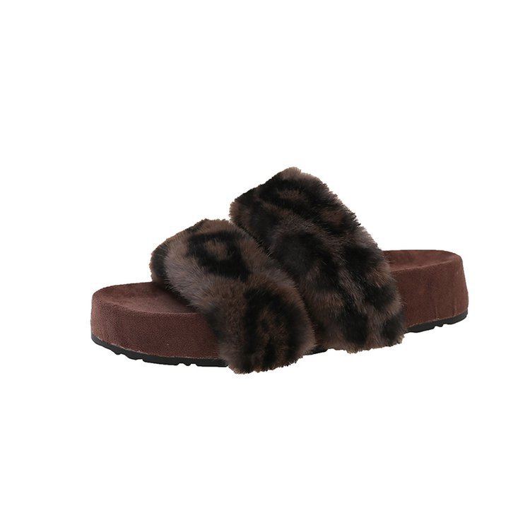 Autumn and winter thick-soled woolen shoes for women's outerwear, 2025 new retro thick-soled one-line cotton slipper leopard print Item Picture