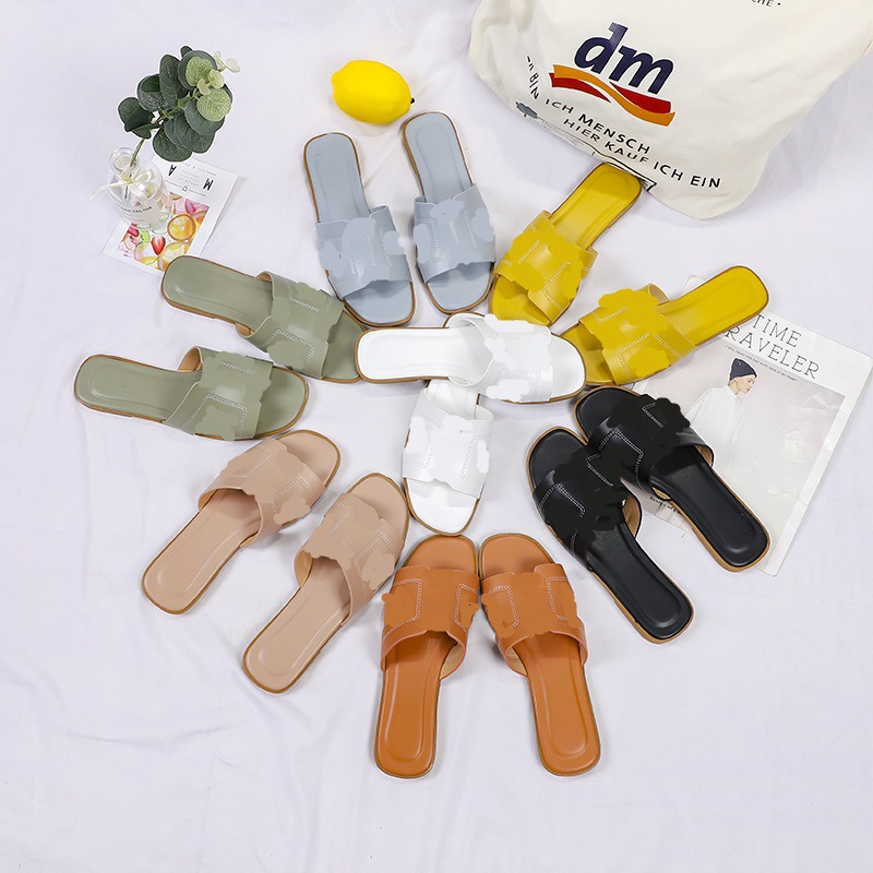 Summer soft-soled beach flip-flops, fashionable student comfort indoor Korean-style one-shoulder slippers, flat outerwear women's shoes full figure