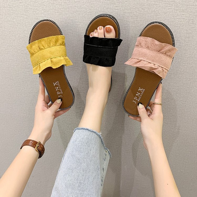 Spring and summer new Korean-style lace one-shoulder slippers, flat casual women's flip-flops, women's student flat beach shoes full figure