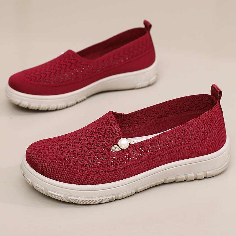 Youdaoplaceholder0 autumn breathable mom shoes for women, soft-soled casual single shoes, comfortable, light and versatile work shoes for middle-aged and elderly people details Picture