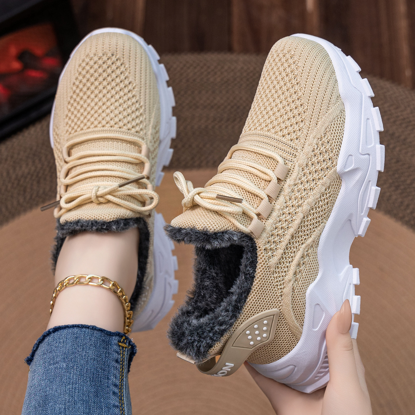 temu's best-selling thick-soled cotton boots, lightweight short boots and warm boots for women in winter with added fleece and thickening full figure