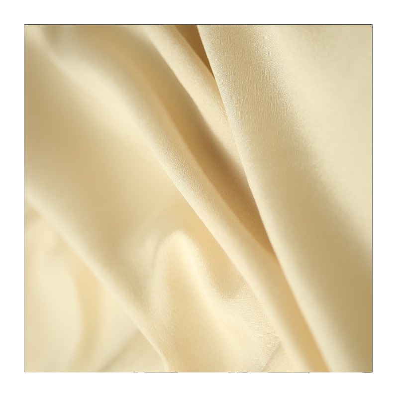 The elastic double crepe, light and breathable summer dress fabric is suitable for women's floral long dresses and chiffon skirt fabrics Application Scenario
