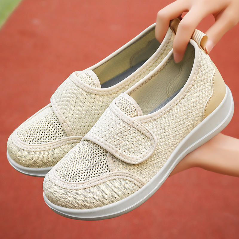 New women's shoes, casual shoes, fei-woven breathable mesh shoes, lightweight Velcro mom shoes, versatile single shoes consignment details Picture