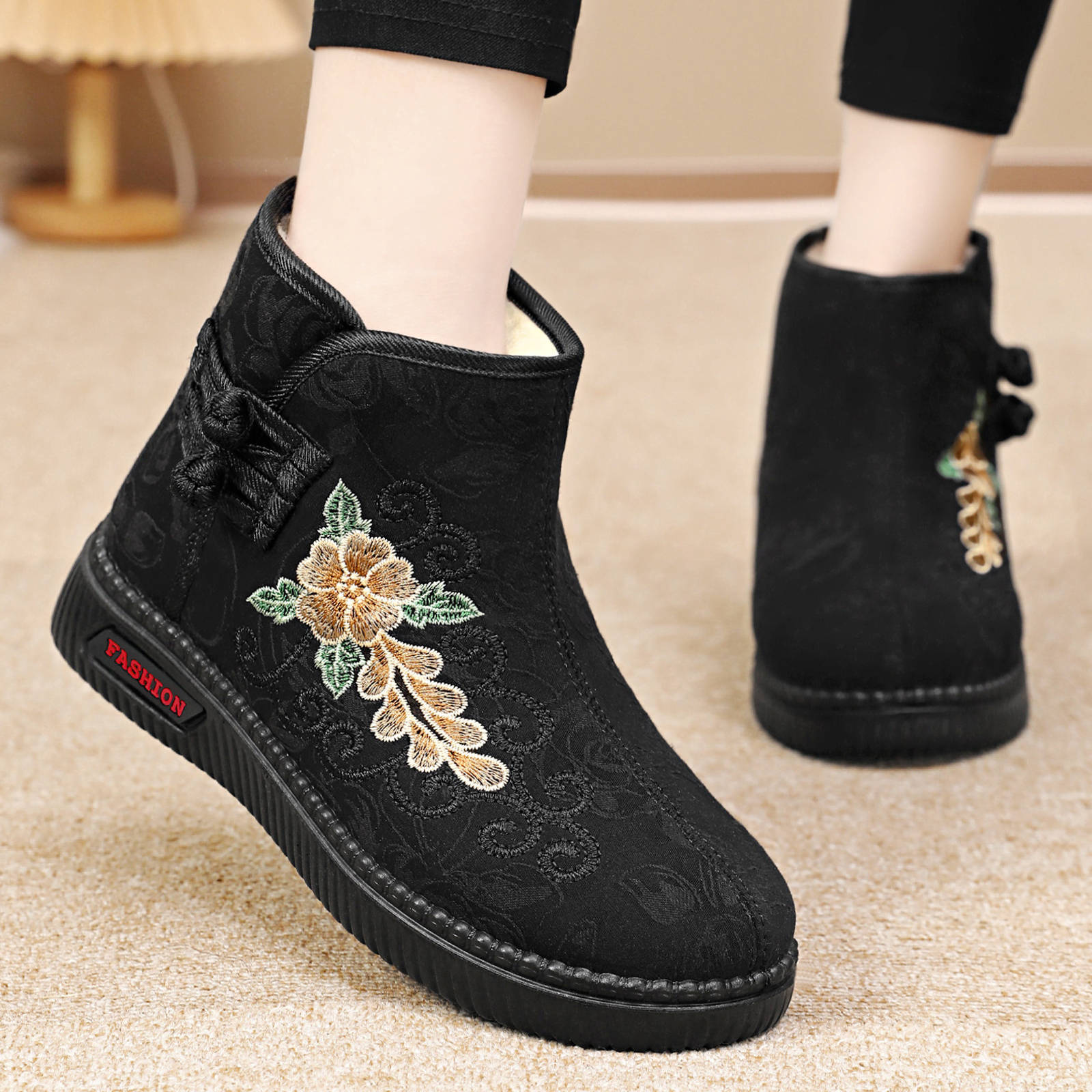 New winter cotton shoes, women's shoes, fleece and thickened, versatile snow boots, embroidered casual one-foot cotton boots, cross-border consignment details Picture