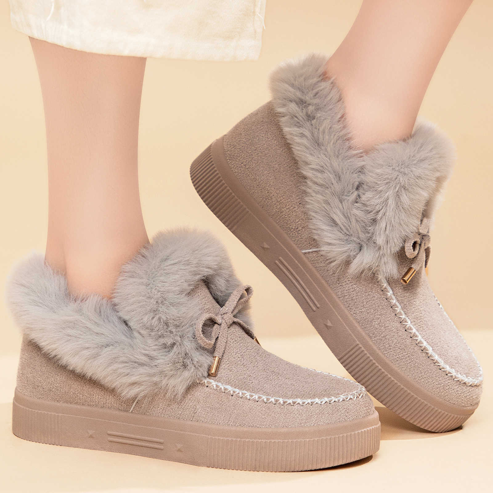 New winter fashion and versatile cotton shoes for women, fleece and thickened snow boots for women, cross-border delivery of anti-slip cotton boots details Picture