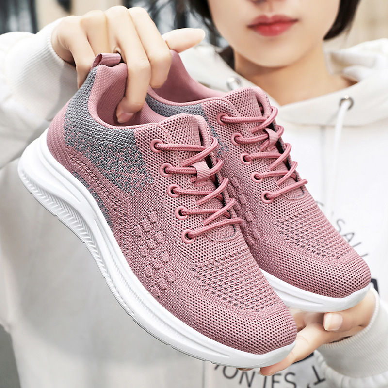 Women's sports shoes, lightweight and breathable mesh shoes, single shoes wholesale, running shoes, casual women's shoes, middle-aged and elderly walking shoes full figure